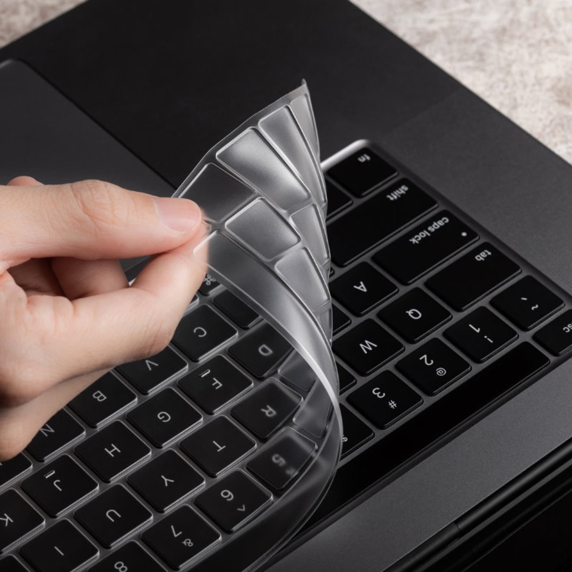 

Moshi ClearGuard MB - Nakładka na klawiaturę MacBook Pro 14" / 16" / MacBook Air 13.6" (M3/M2/2023-2022) (US layout)