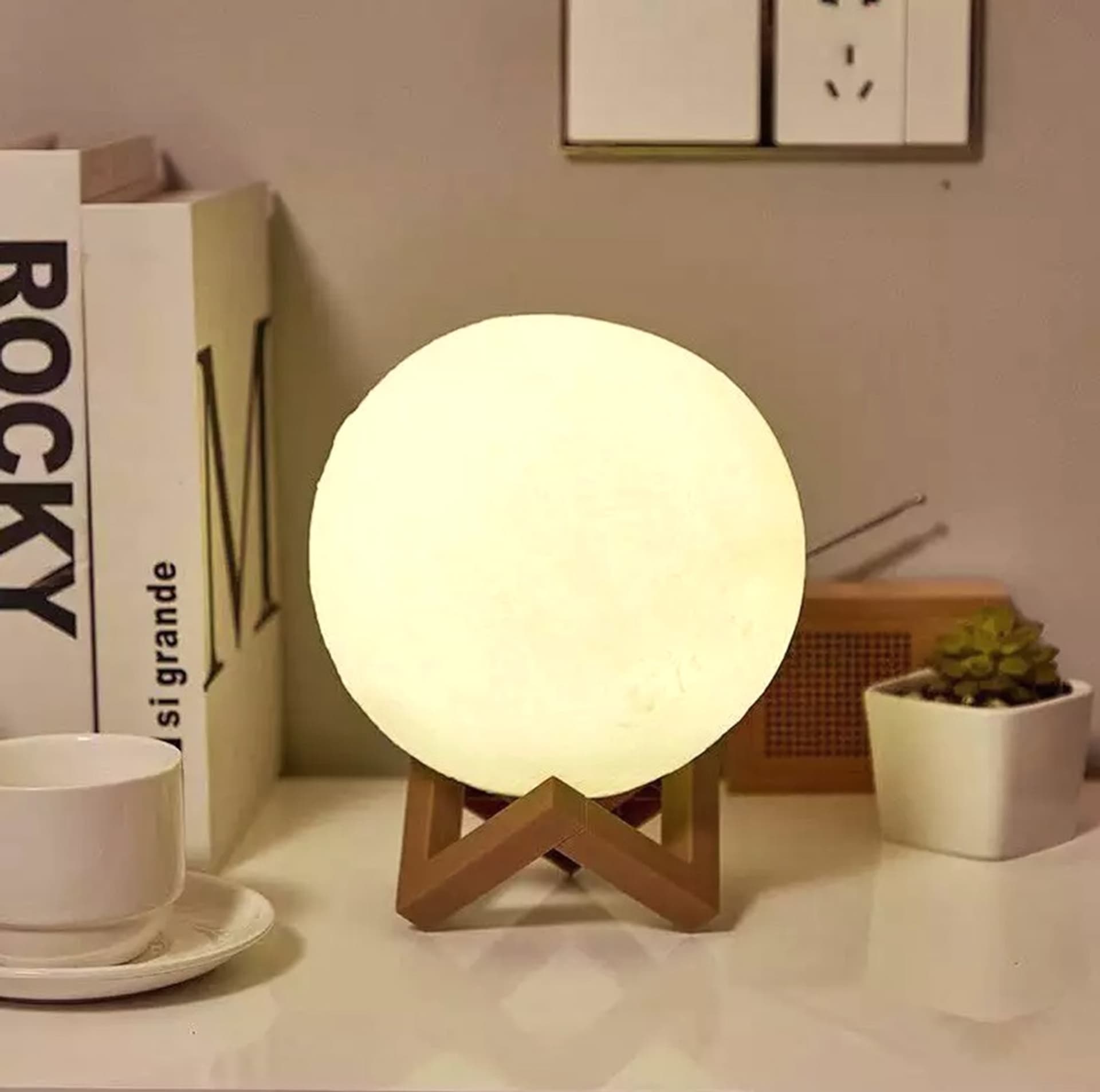 

ZD88 Lampka księżyc zimny biały