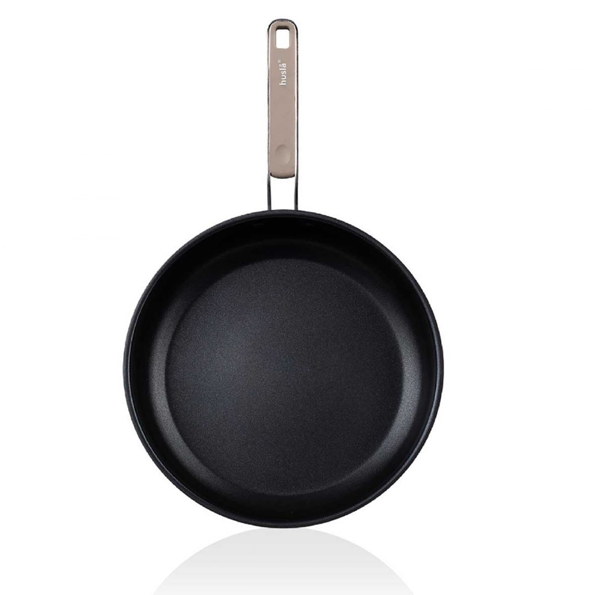 

PATELNIA ZE STALI NIERDZEWNEJ 24cm HUSLA 73961