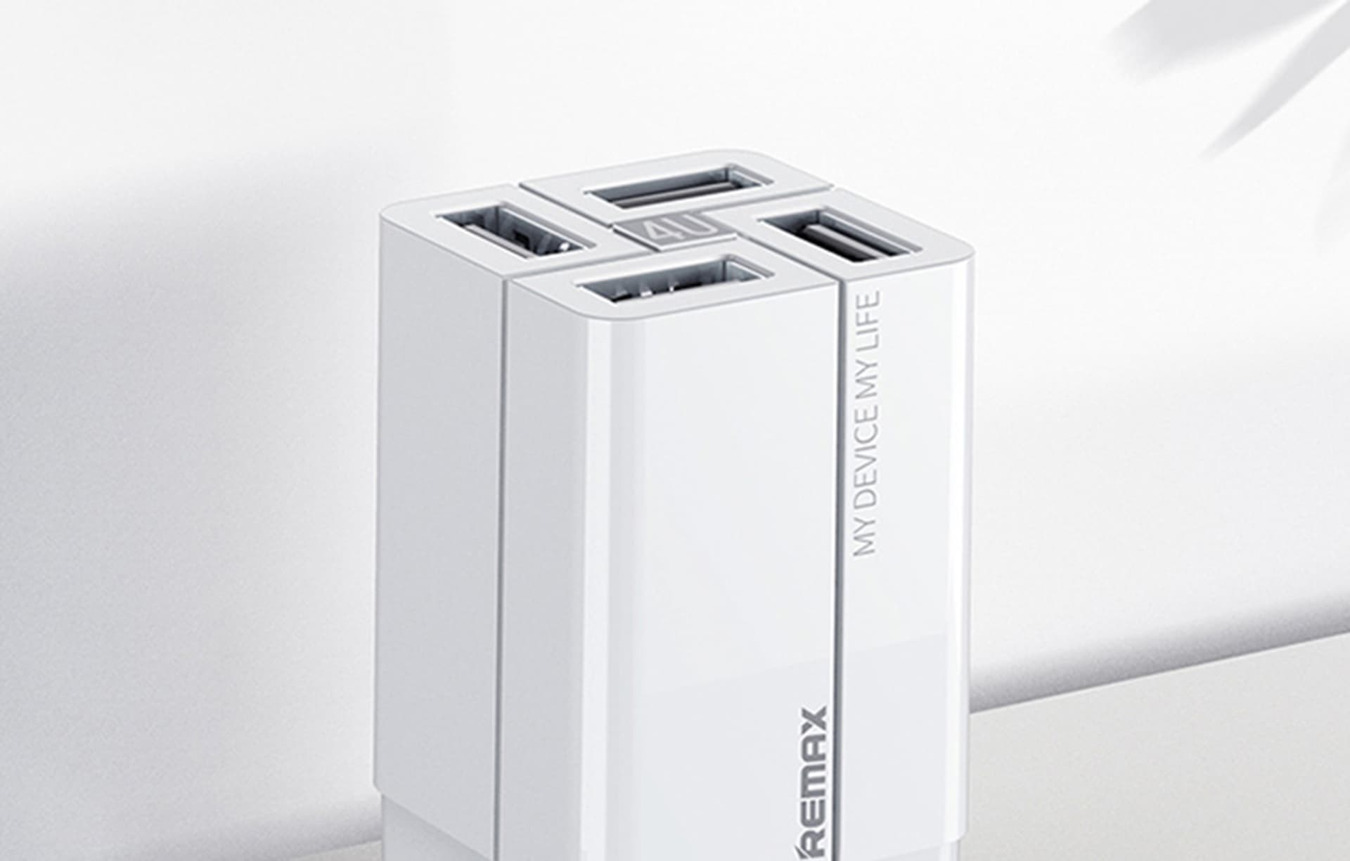 

Ładowarka sieciowa Remax, RP-U43, 4x USB, 3.4A (biała)