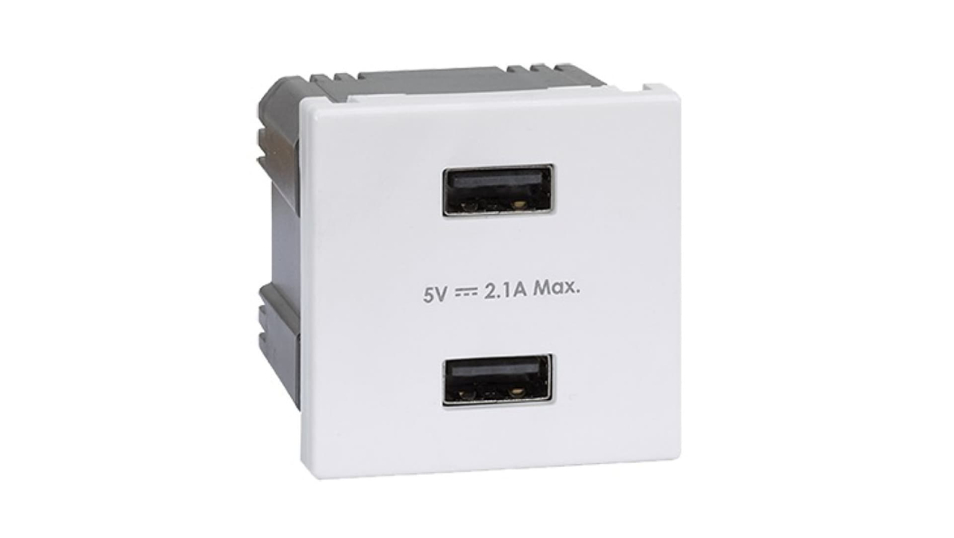 

Simon Connect Ładowarka USB K45 gniazdo typ A 5V/2,1A czysta biel K126E/9 TSC-K126E-9