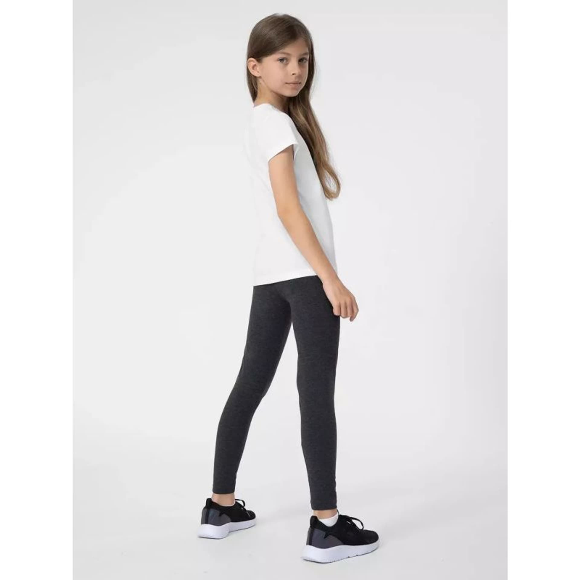 

Legginsy 4F Jr 4FJSS23TTIGF038 (kolor Czarny)