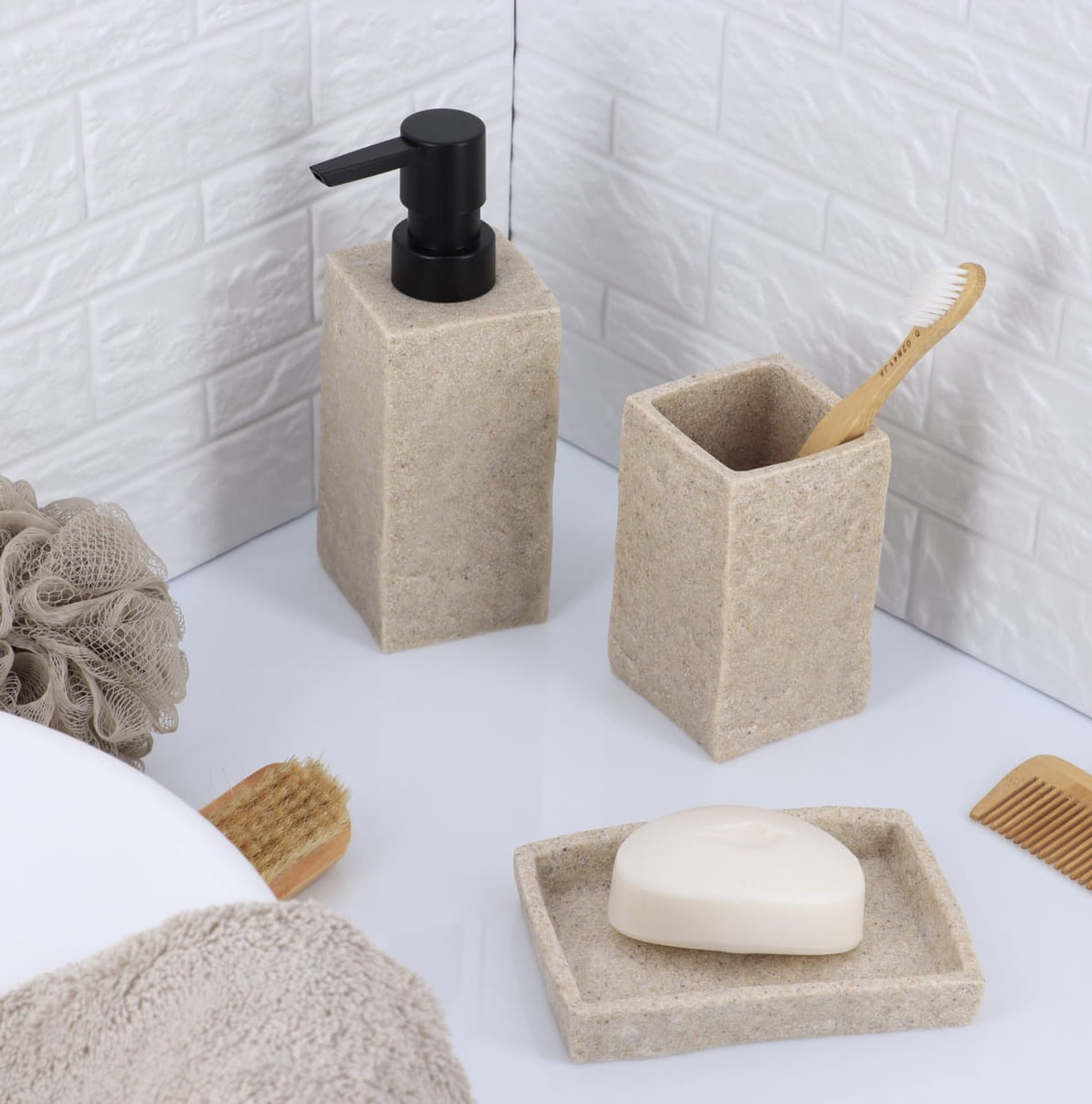 

Dozownik na mydło Estiarte Stone 260 ml