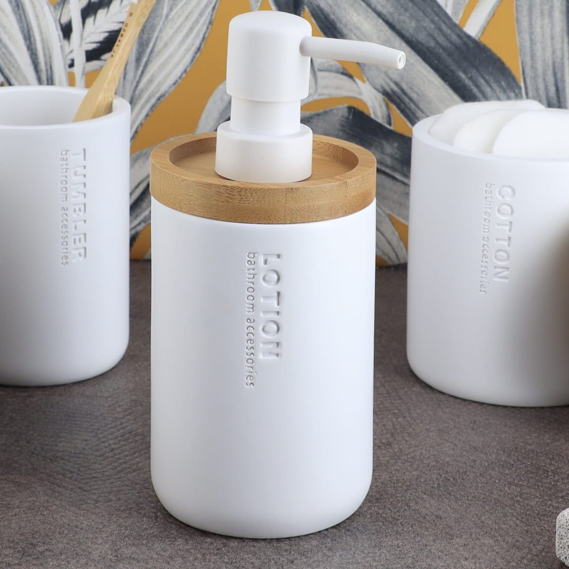 

Dozownik na mydło Loudis White 280 ml