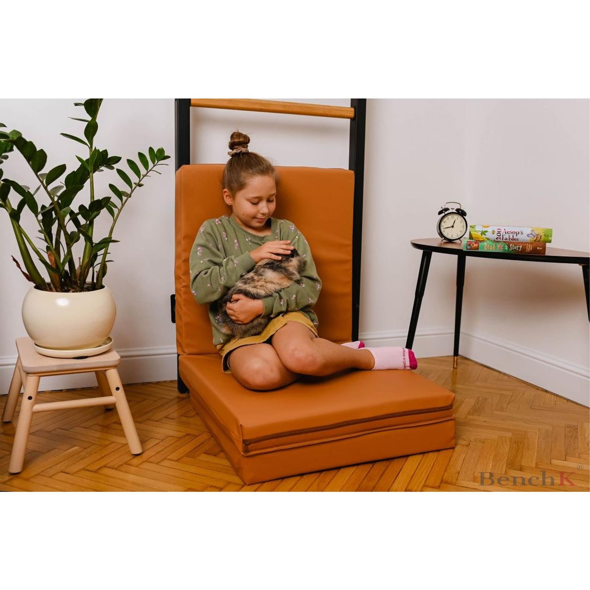 

MATERAC GIMNASTYCZNY SKŁADANY BRĄZOWY 180CM BENCHK