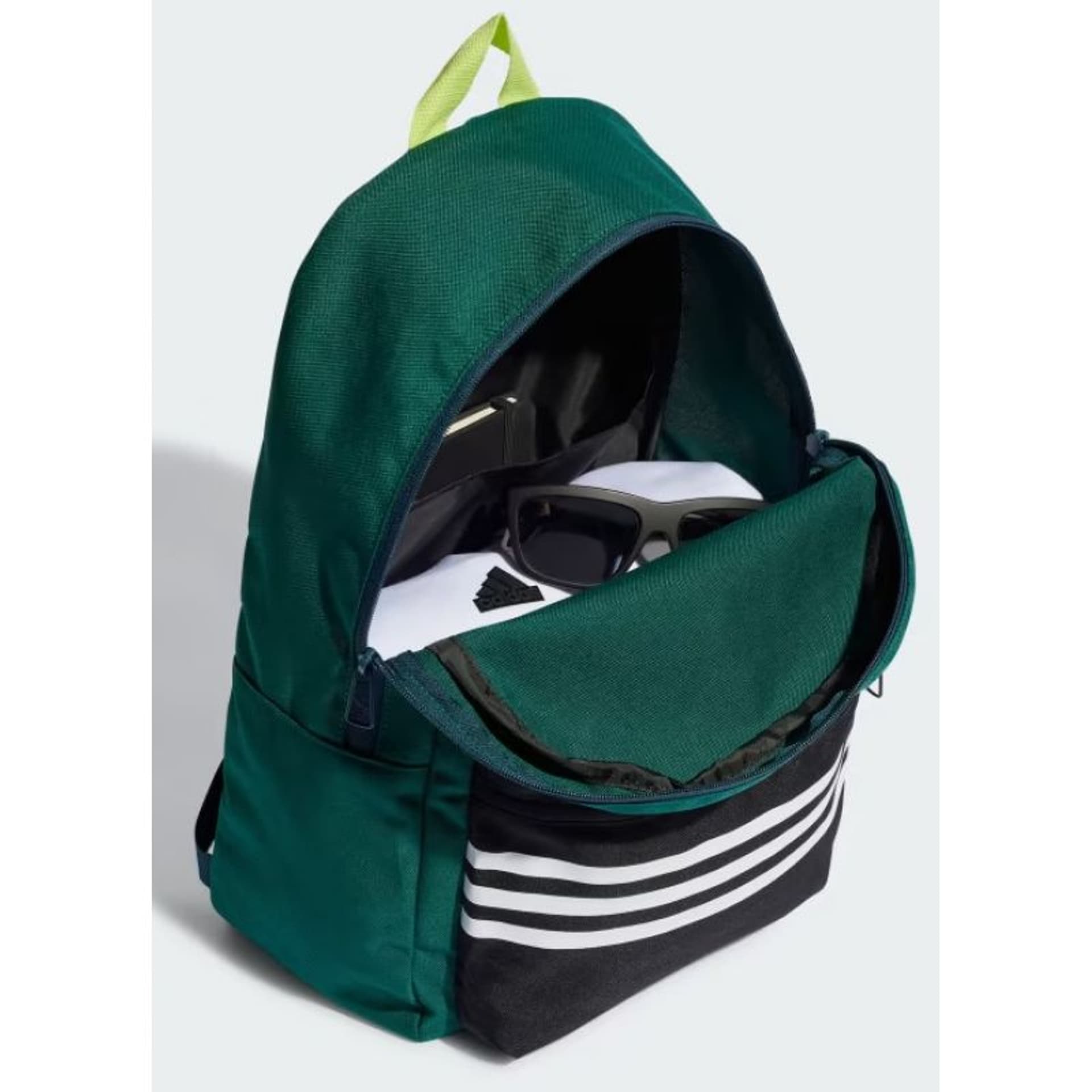 

Plecak adidas Brand Love Backpack (kolor Czarny. Zielony)