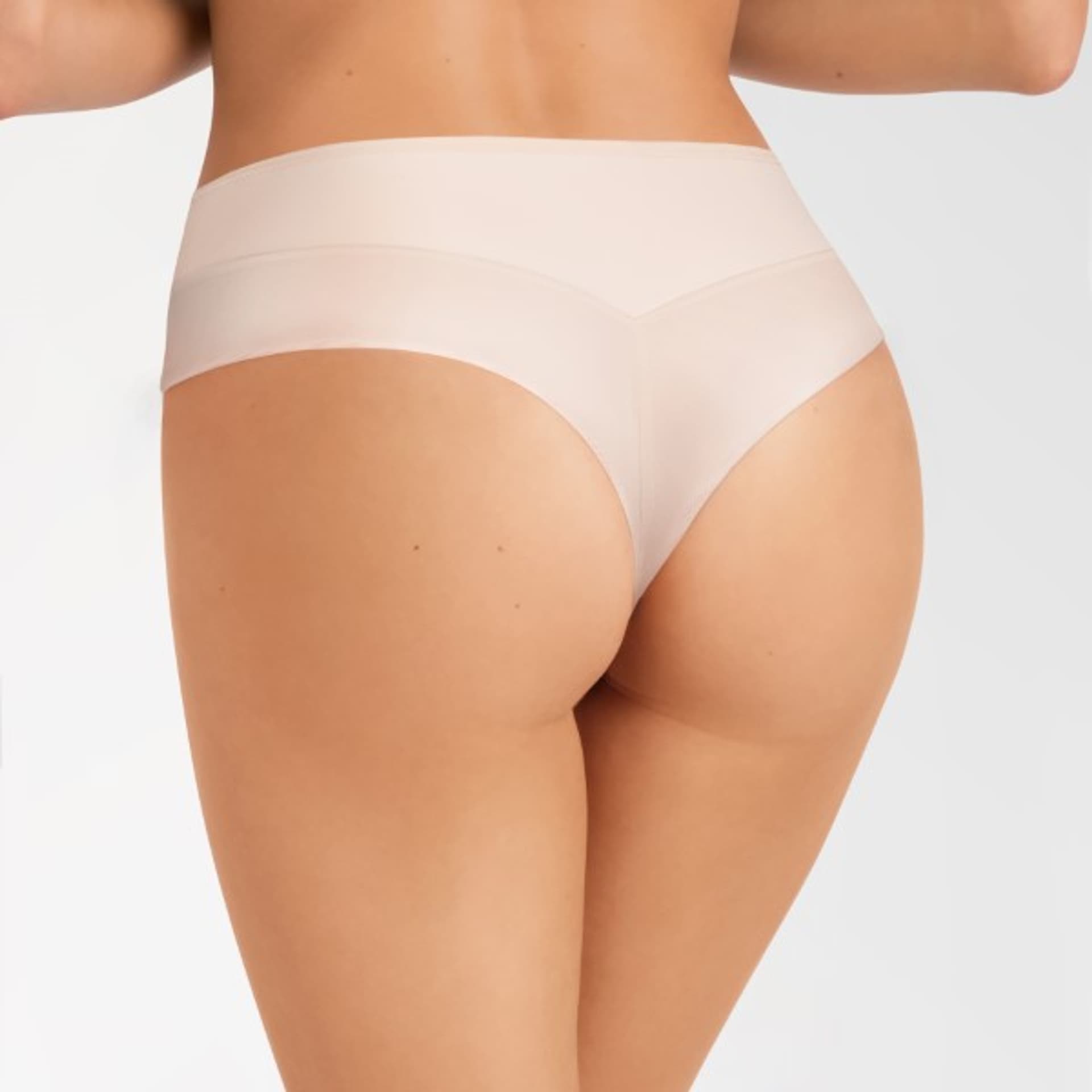 

Figi brazyliany Vicky K567/1 Beżowe (Rozmiar XL)