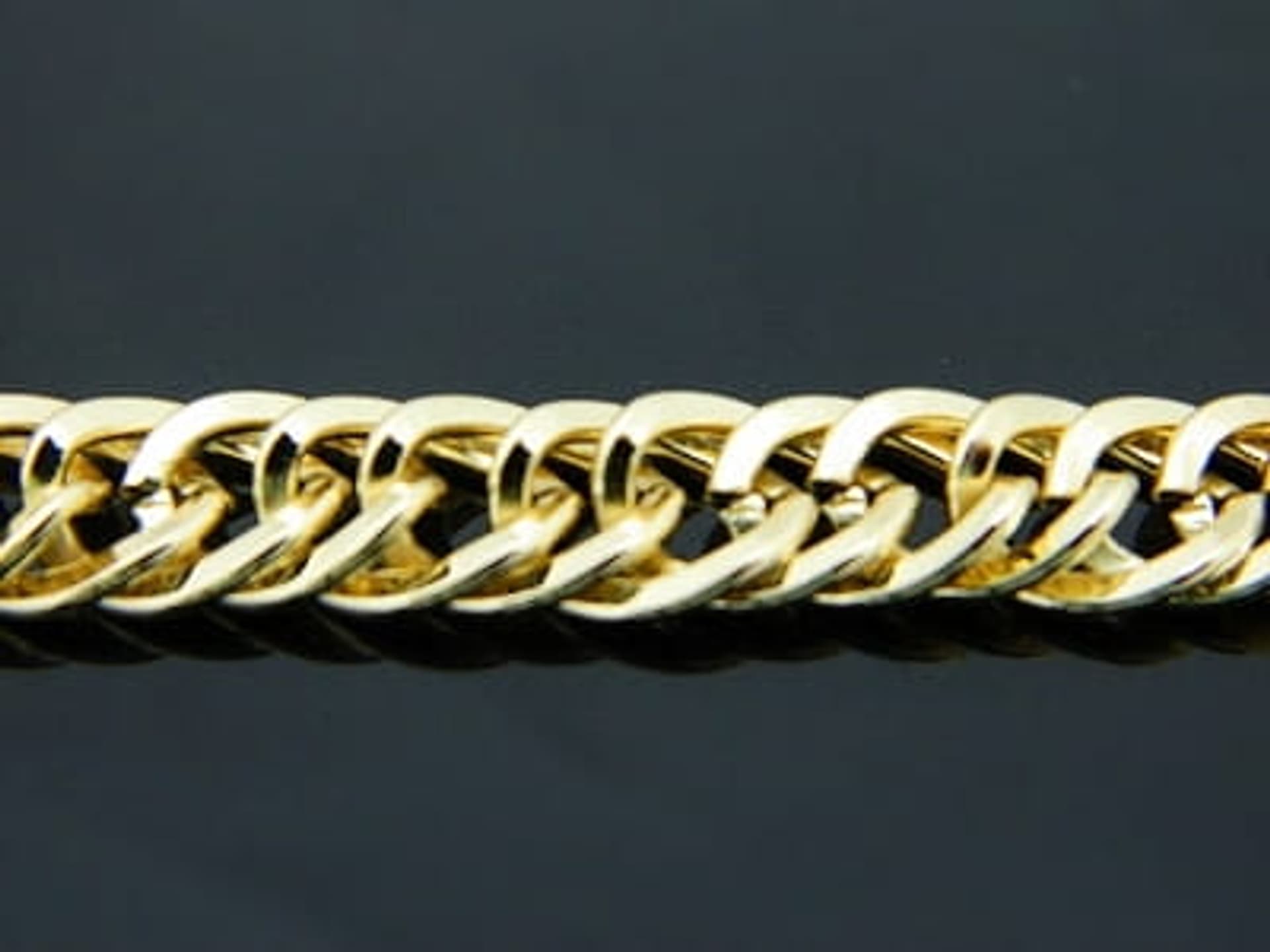

Bransoleta MD B 157