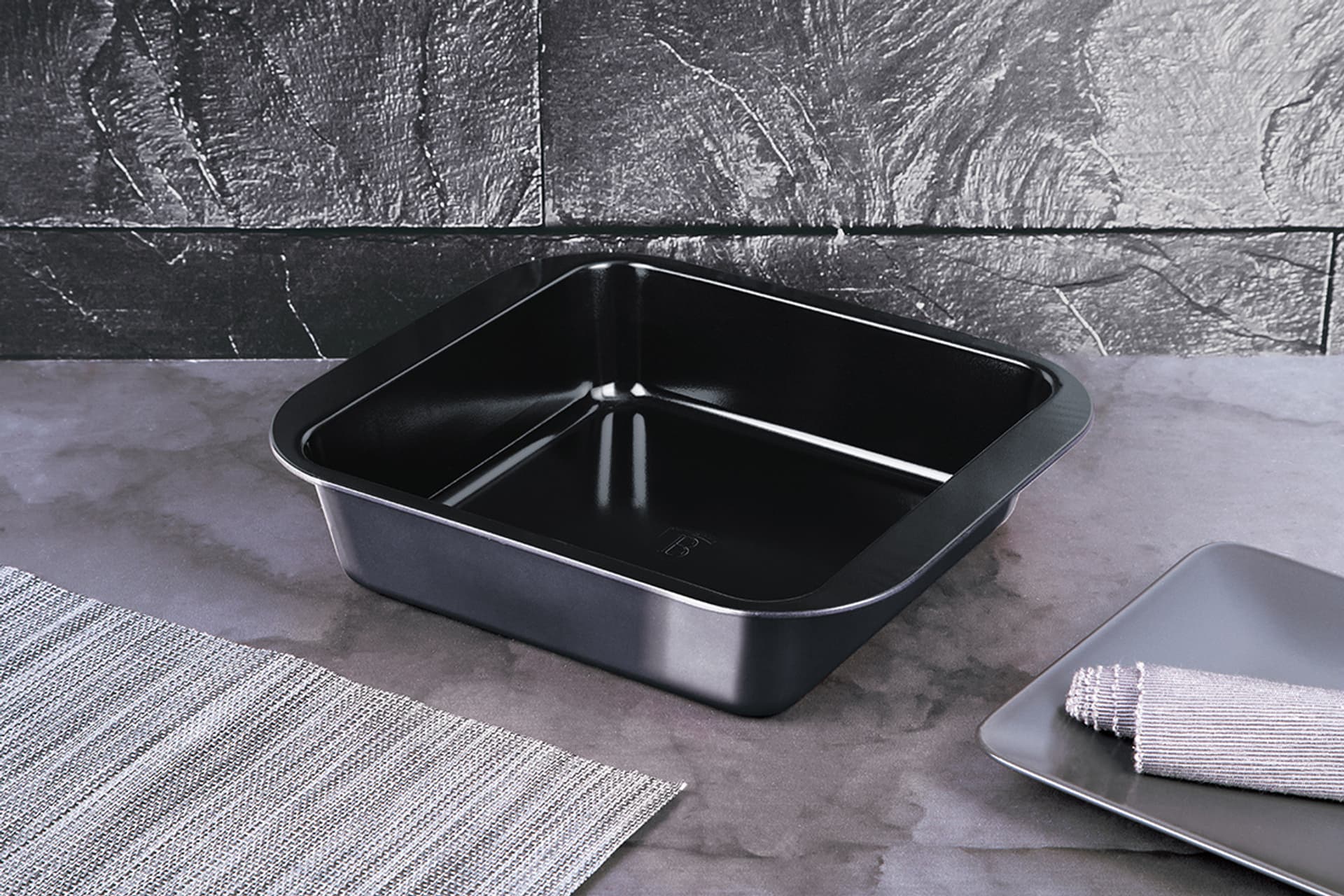 

BRYTFANNA FORMA DO PIECZENIA 29x26cm BERLINGER HAUS BH-7837