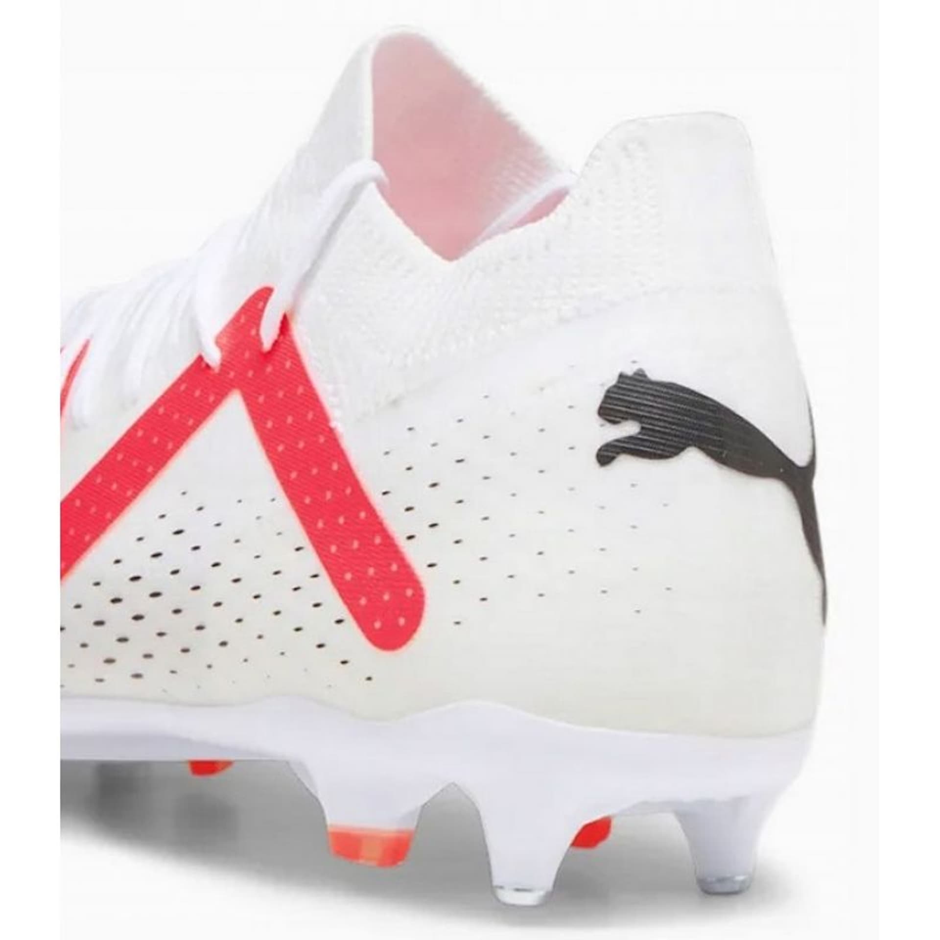 

Buty Puma Future Match MxSG M 107369 (kolor Biały. Czerwony, rozmiar 42 1/2)