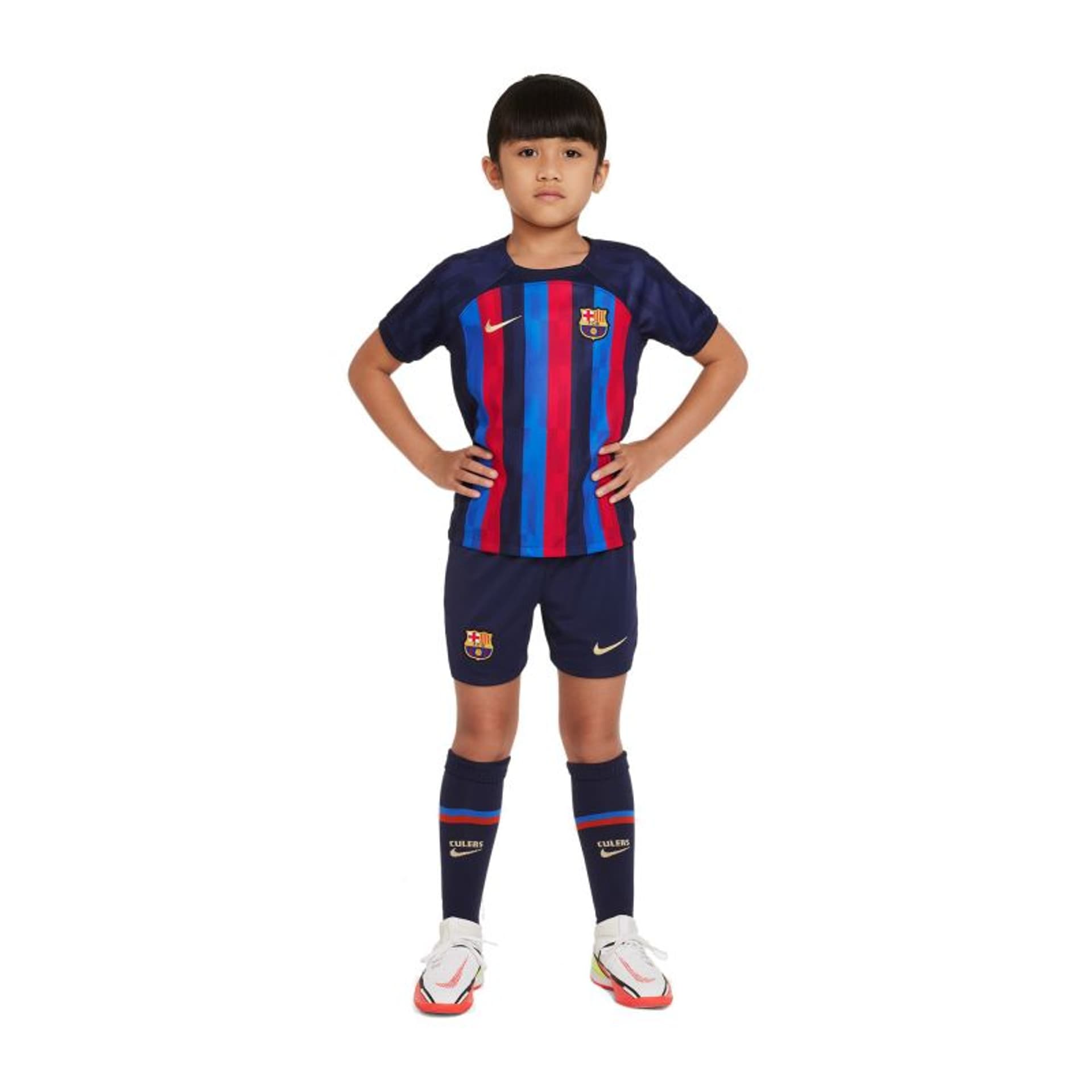 

Komplet Nike FC Barcelona Kids Home Jr DJ7890 (kolor Granatowy, rozmiar XL (122-128cm))
