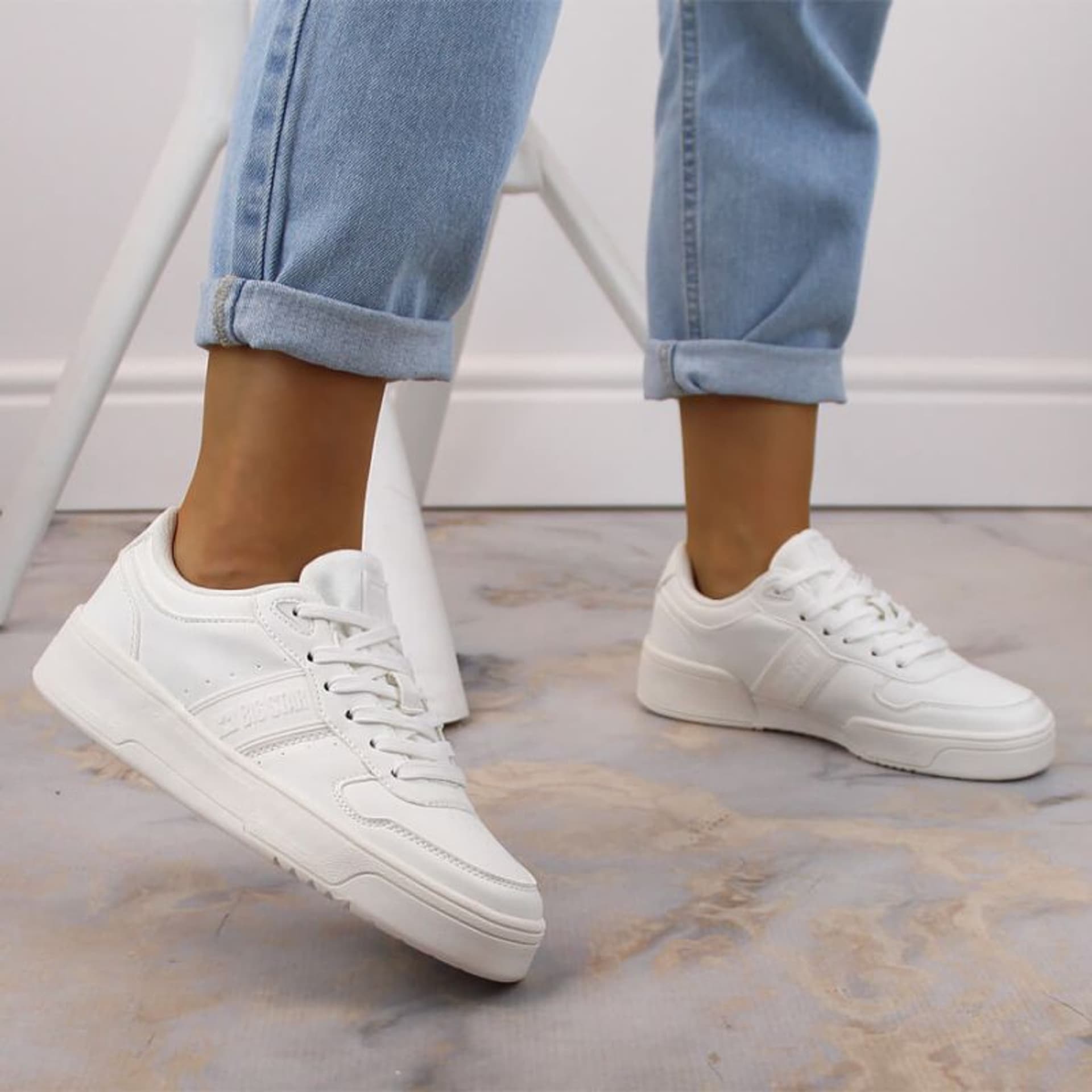 

Buty sportowe Big Star W INT1896 (kolor Biały, rozmiar 37)