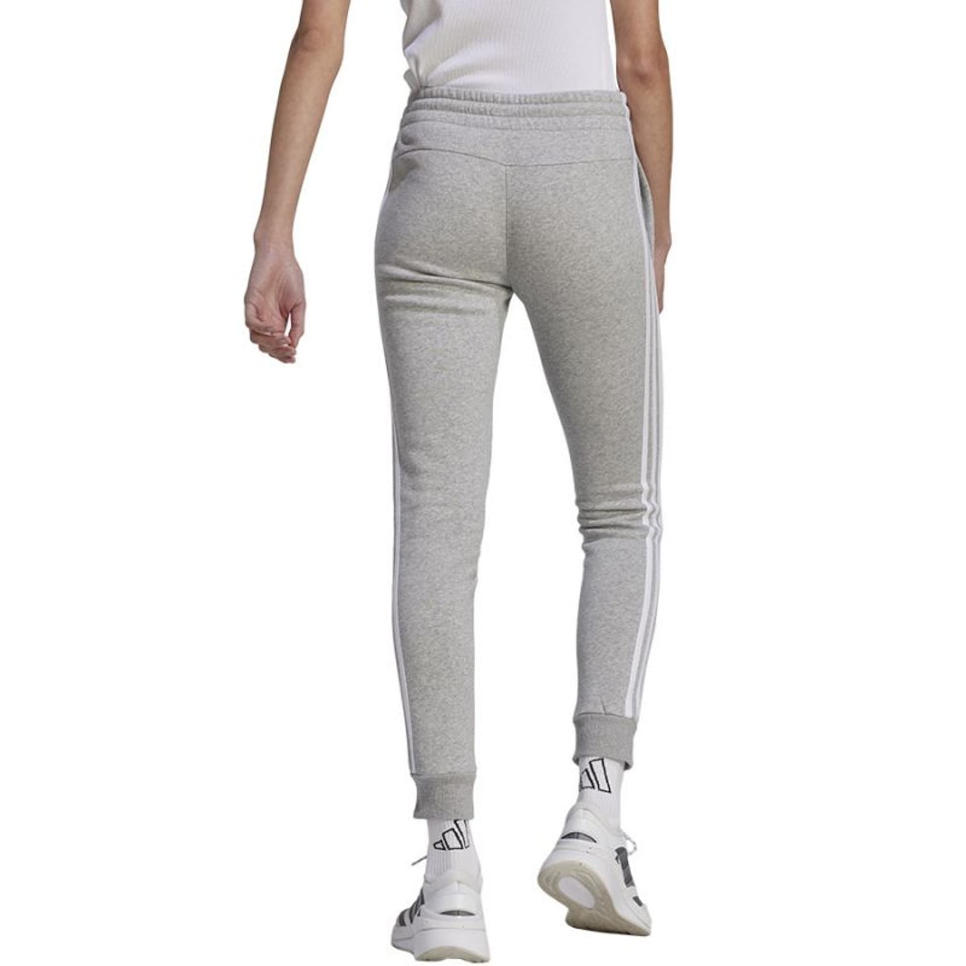 

Spodnie adidas 3 Stripes FL C Pant W (kolor Szary/Srebrny, rozmiar S)