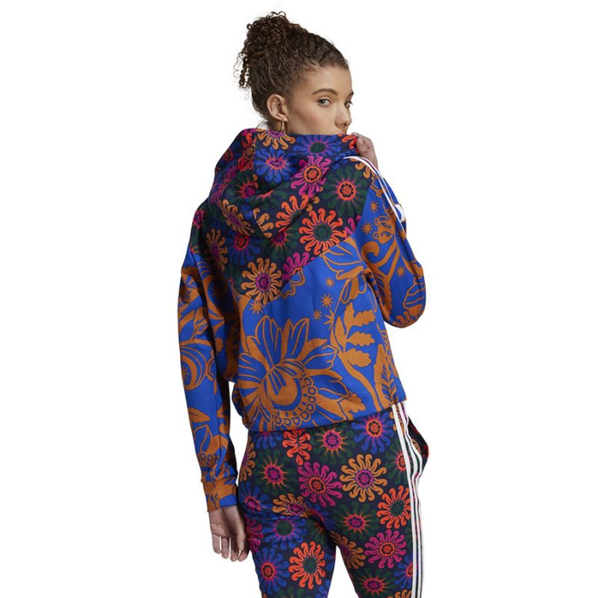 

Bluza adidas Farm Hoodie W (kolor Wielokolorowy, rozmiar M)