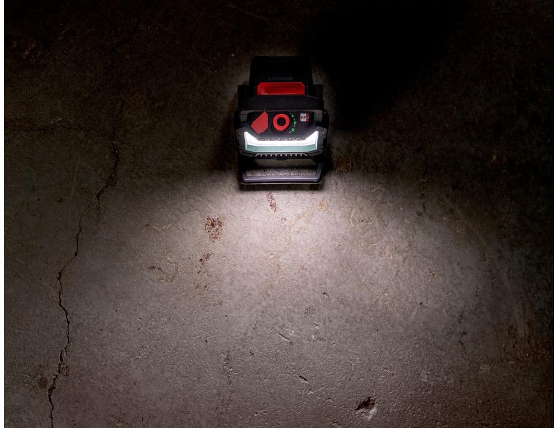 

Akumulatorowy reflektor budowlany Metabo BSA 18 LED 4000