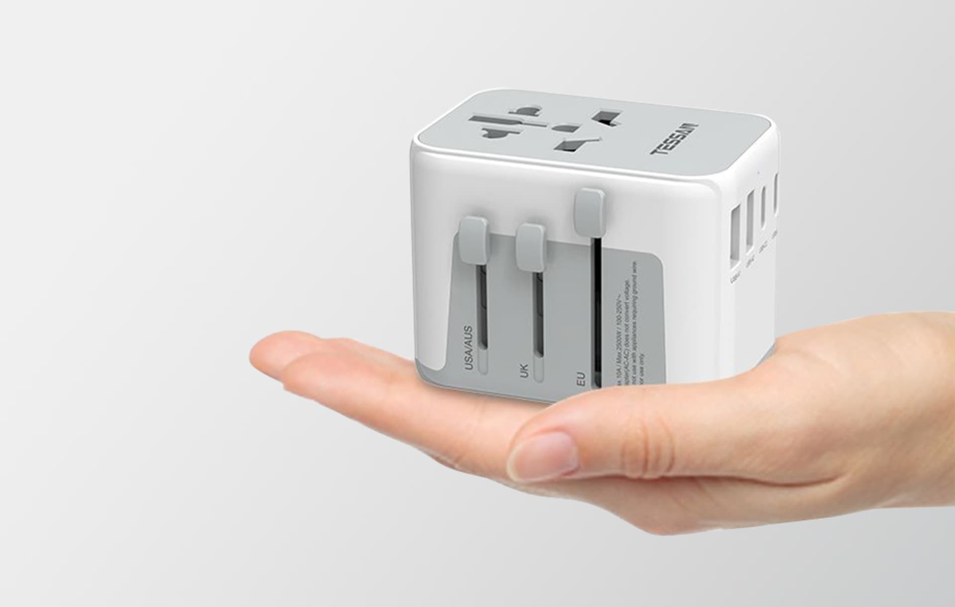 

Adapter podróżny Tessan 633-FV