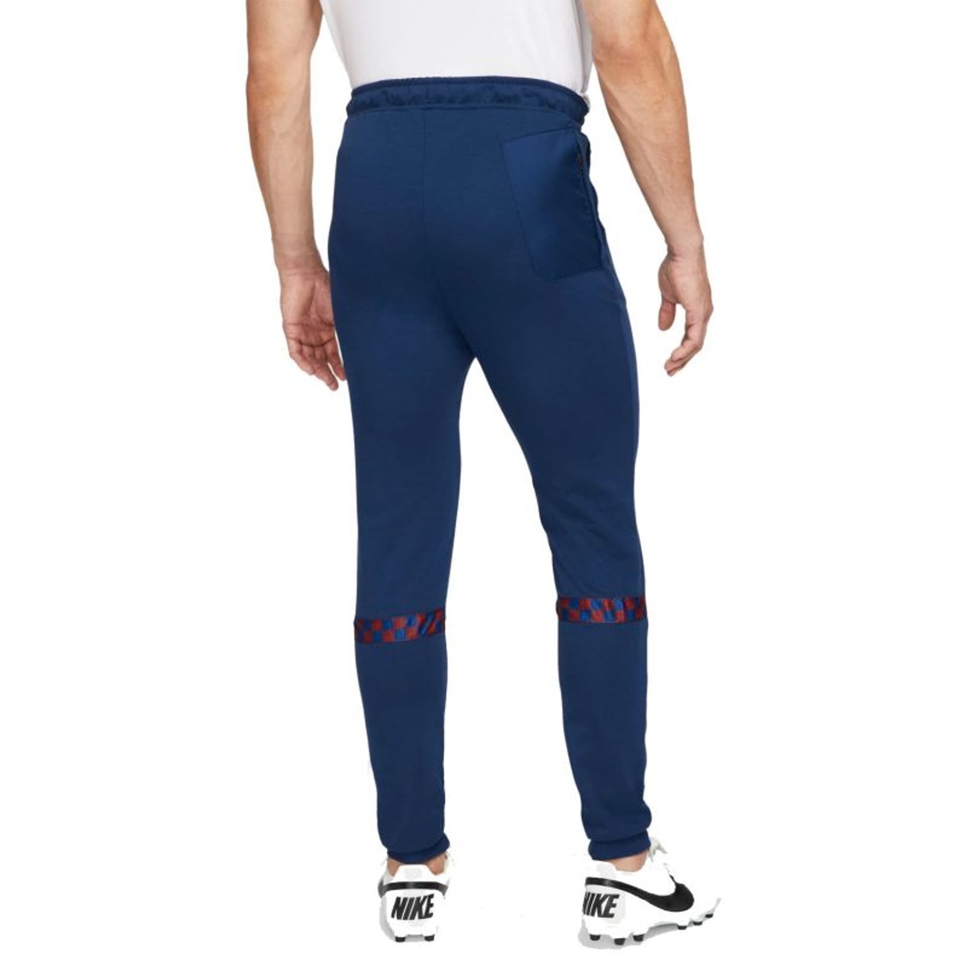 

Spodnie Nike FC Barcelona M DH7840 (kolor Granatowy, rozmiar L (183cm))