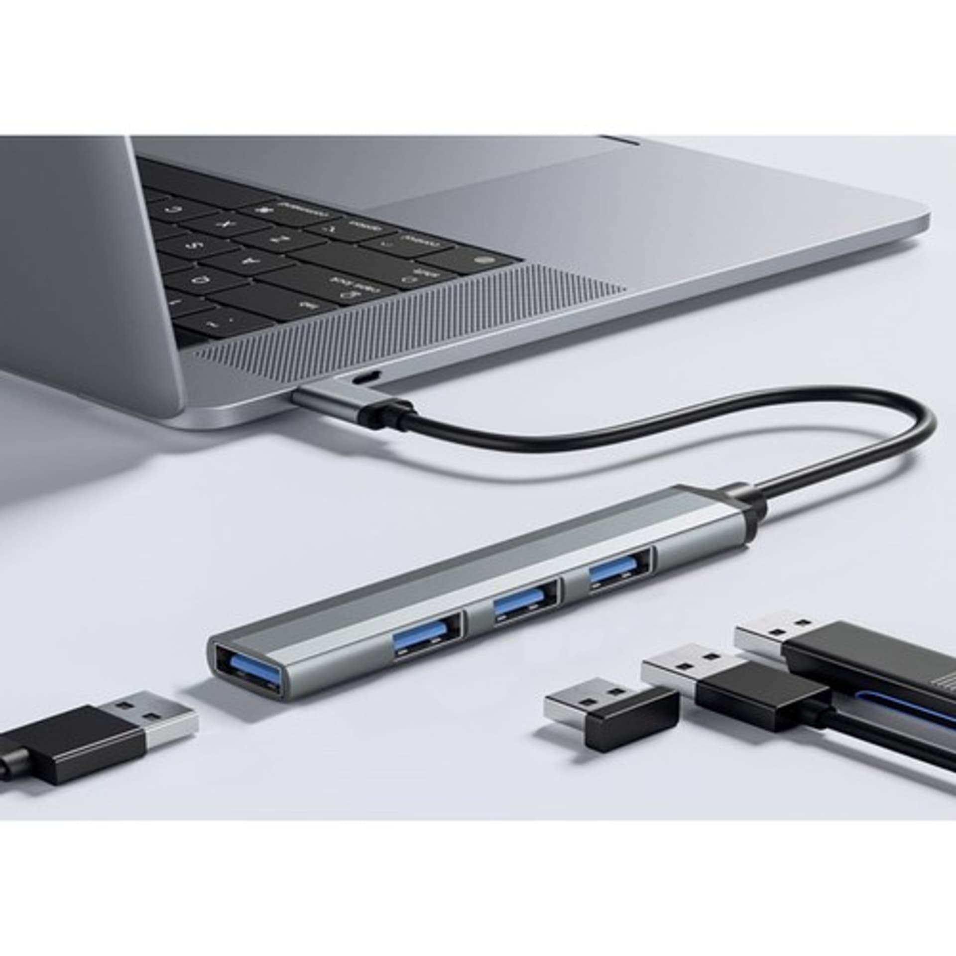 

HUB USB- 4 porty 3.0 + 2.0 Izoxis 21940