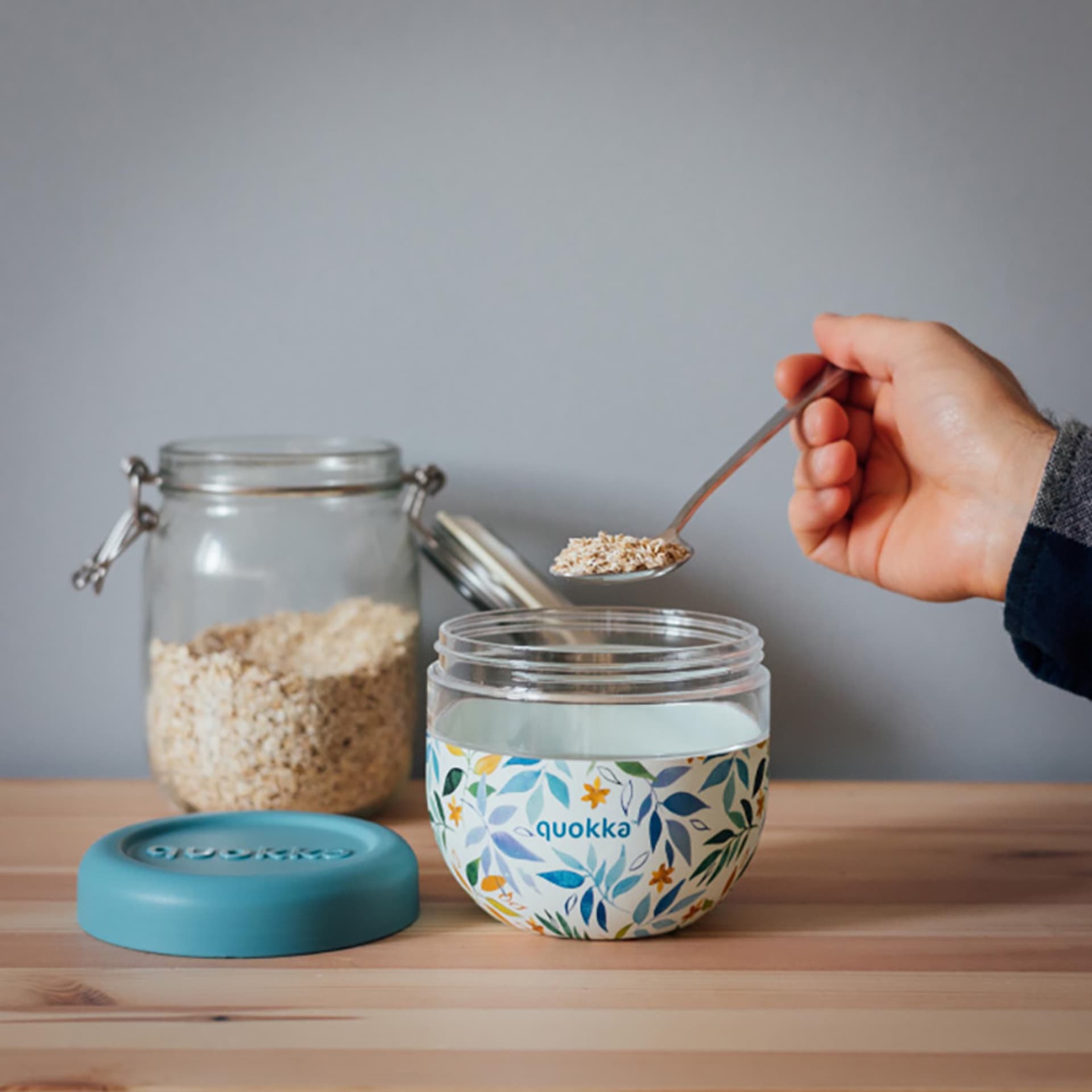 

Quokka Bubble Food Jar - Pojemnik plastikowy na żywność / lunchbox 770 ml (Watercolor Leaves)