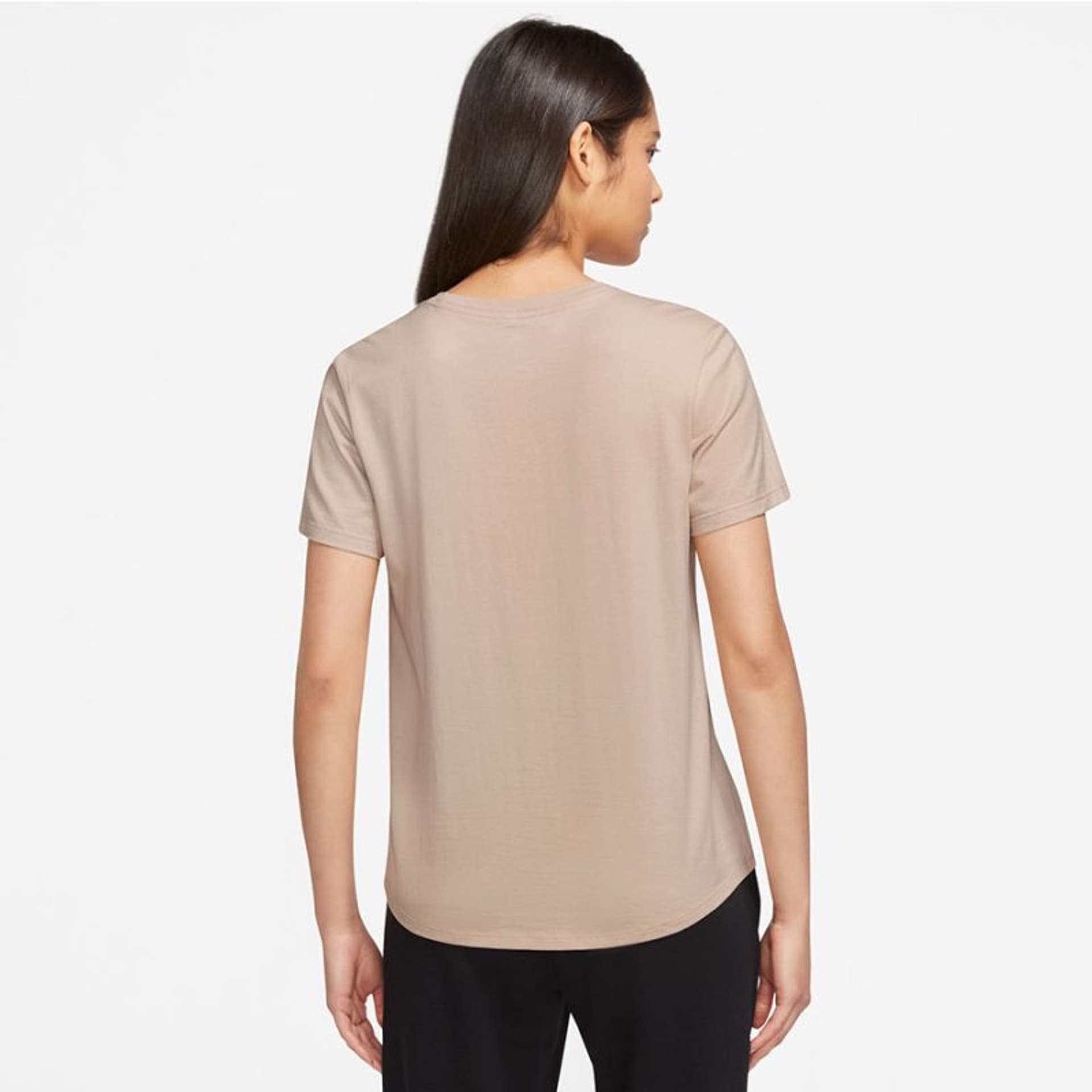 

Koszulka Nike Sportswear Essentials W DX7906 (kolor Beżowy/Kremowy, rozmiar M)