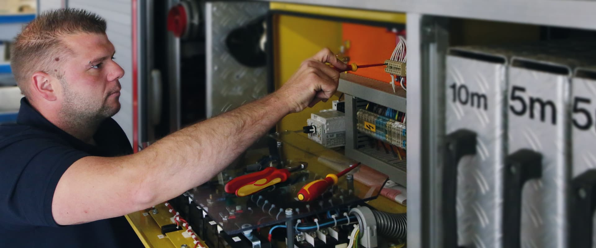 

Wkrętak płaski 0,5x3,0x100mm, VDE/1000V, DRALL+ STAHLWILLE