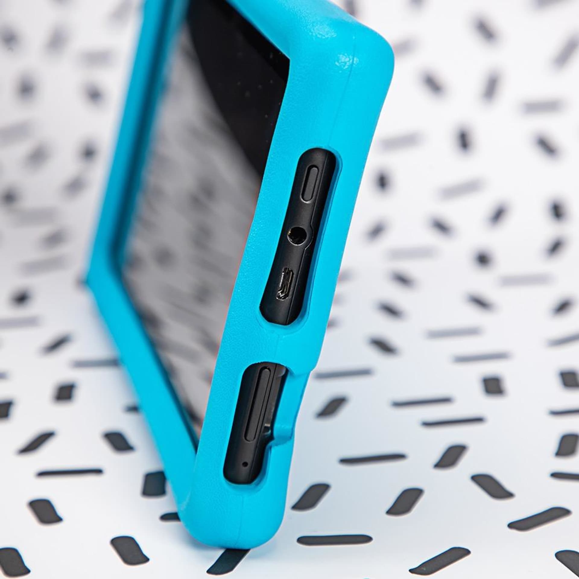 

Pebble Gear™ MICKEY AND FRIENDS Tablet