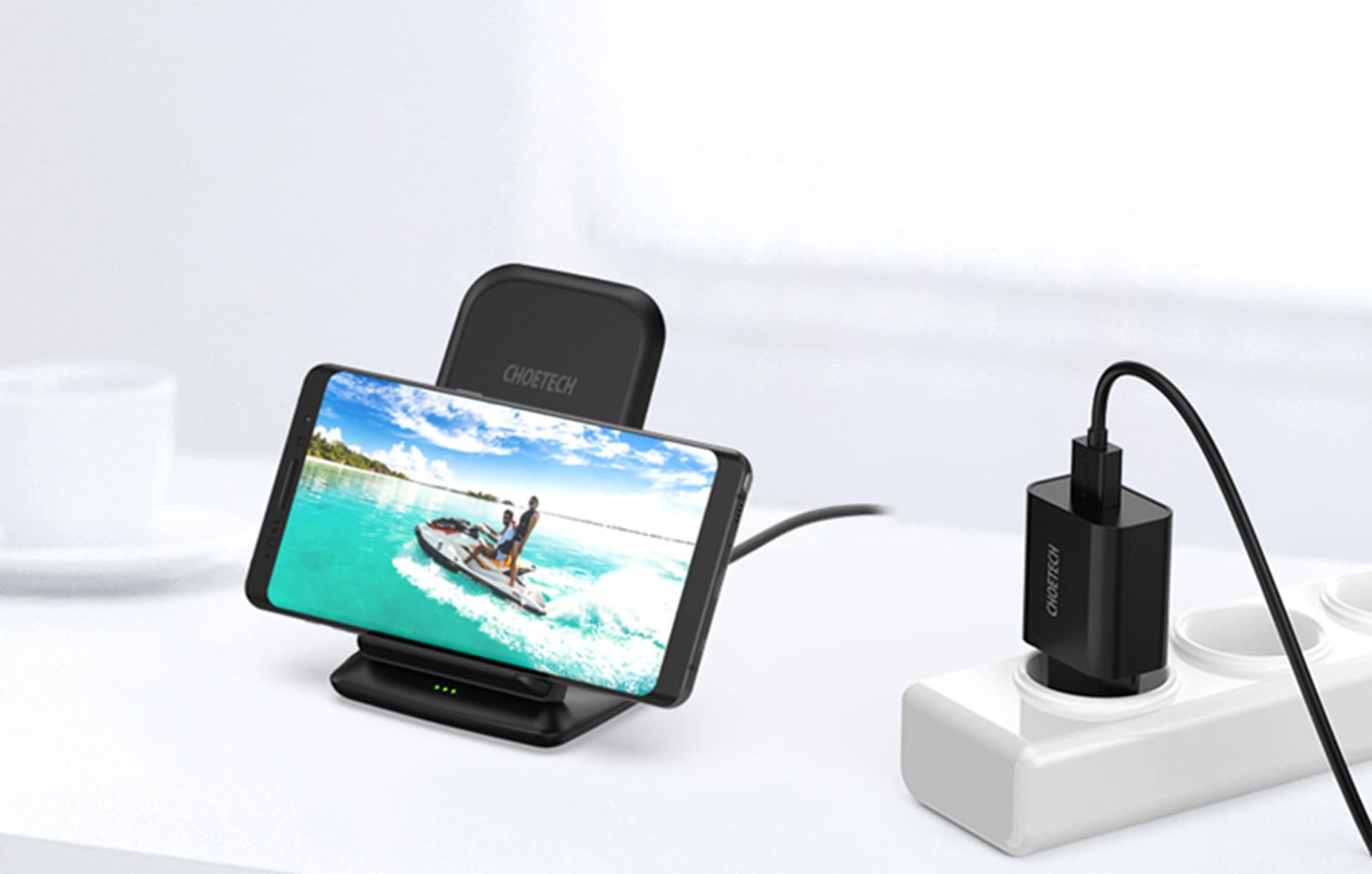 

Podstawka ładująca Choetech T555-F 15 W (czarna)