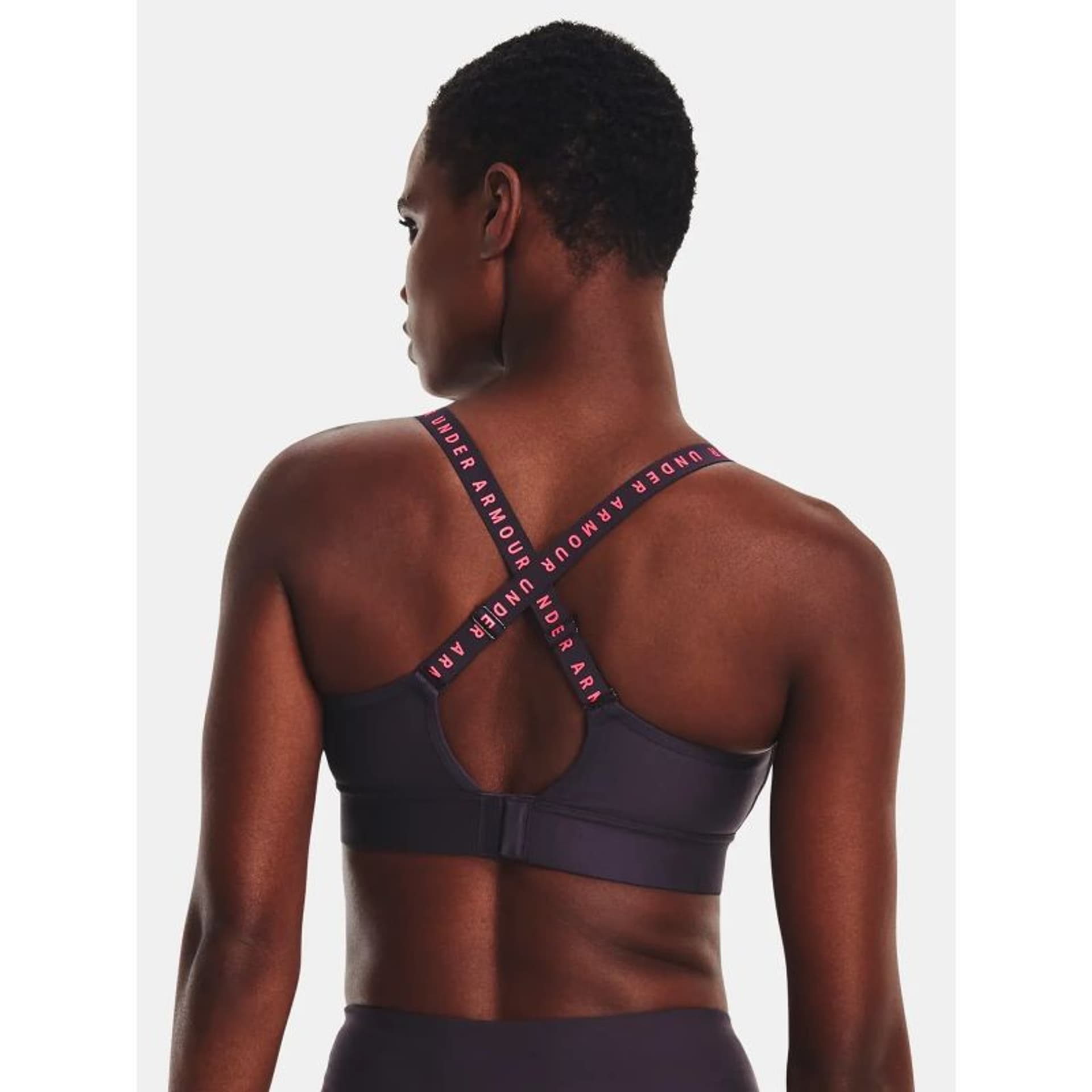 

Biustonosz sportowy Under Armour W 1363353 (kolor Fioletowy)