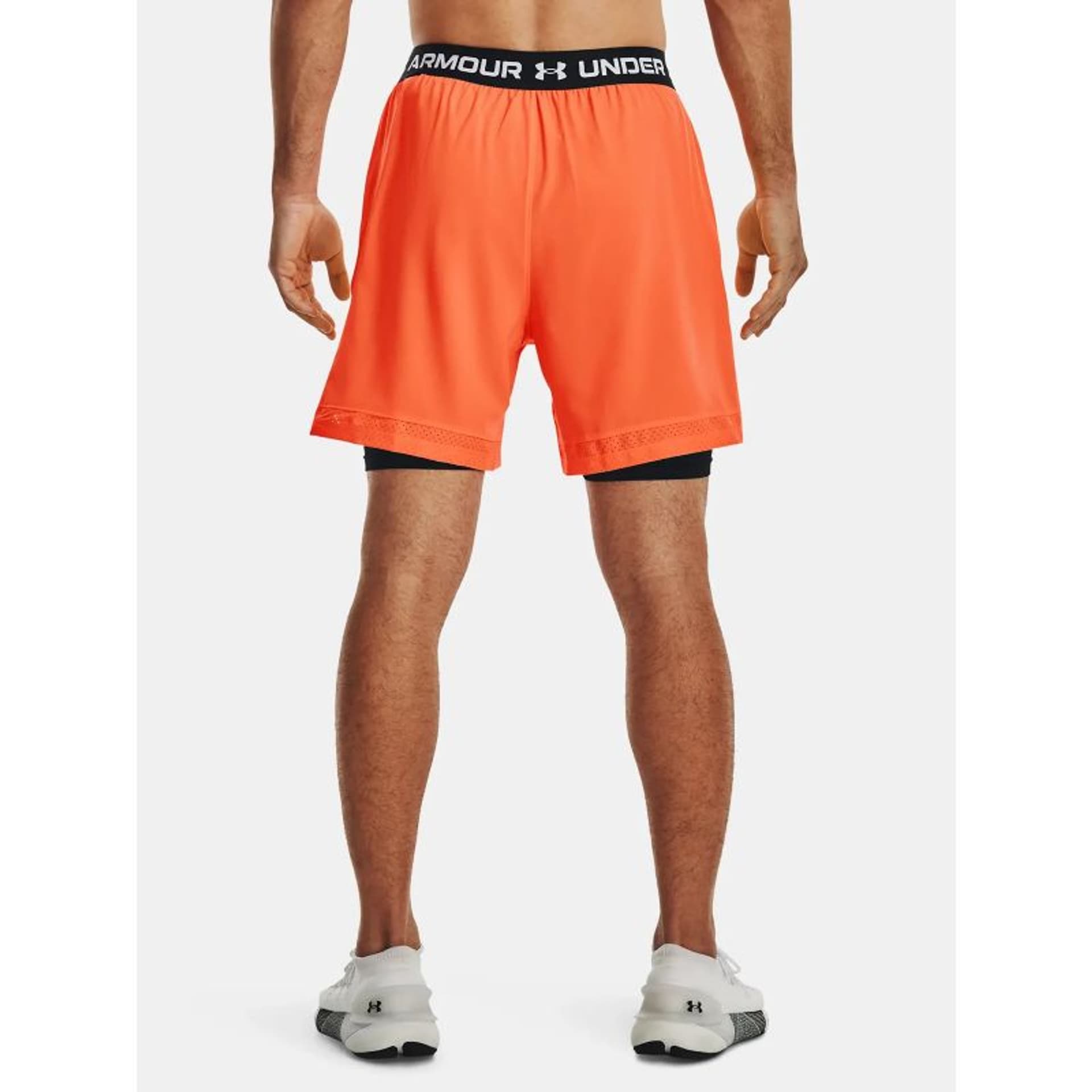 

Spodenki Under Armour M 1373764 (kolor Pomarańczowy)