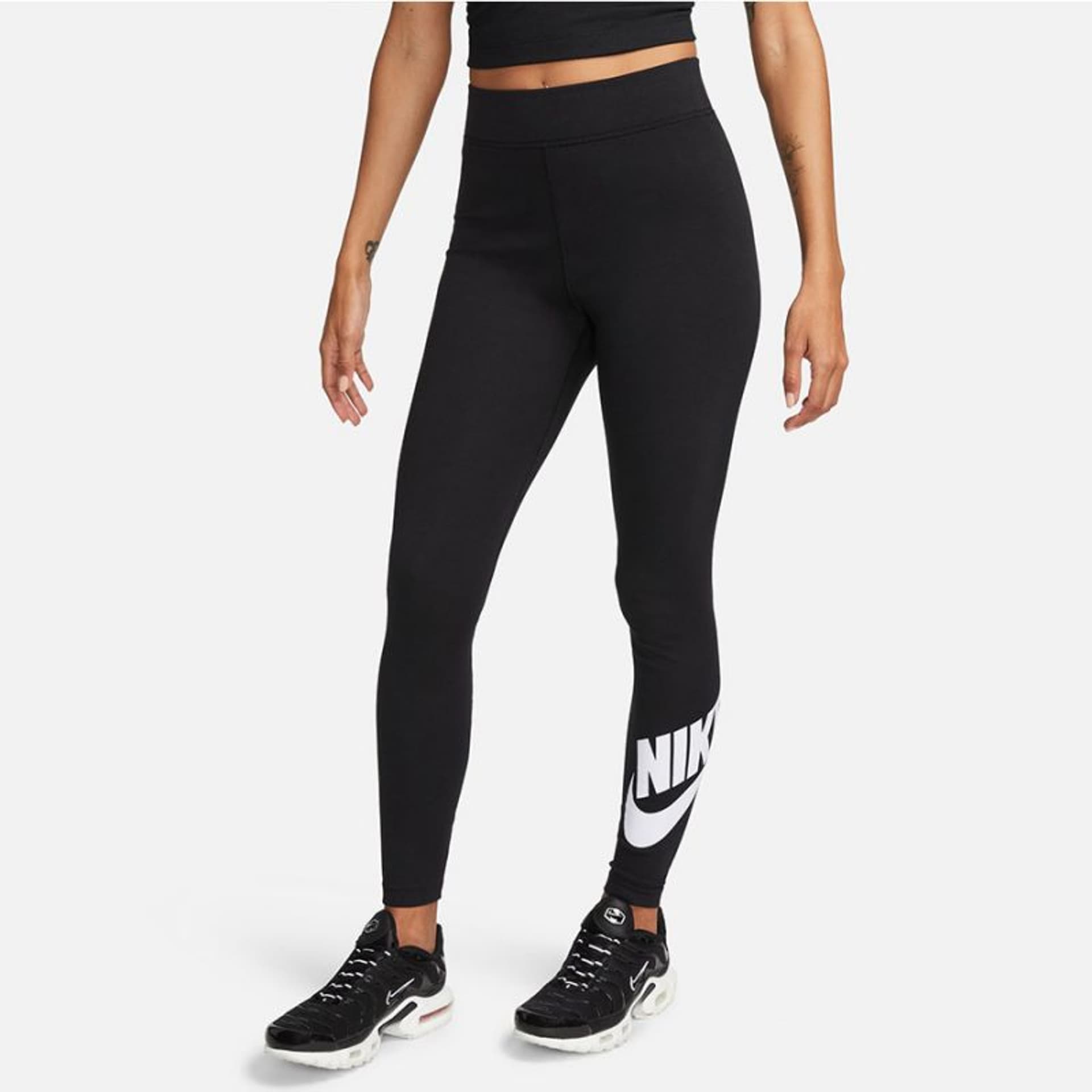 

Legginsy Nike Sportswear Classic W DV7791 (kolor Czarny, rozmiar M)