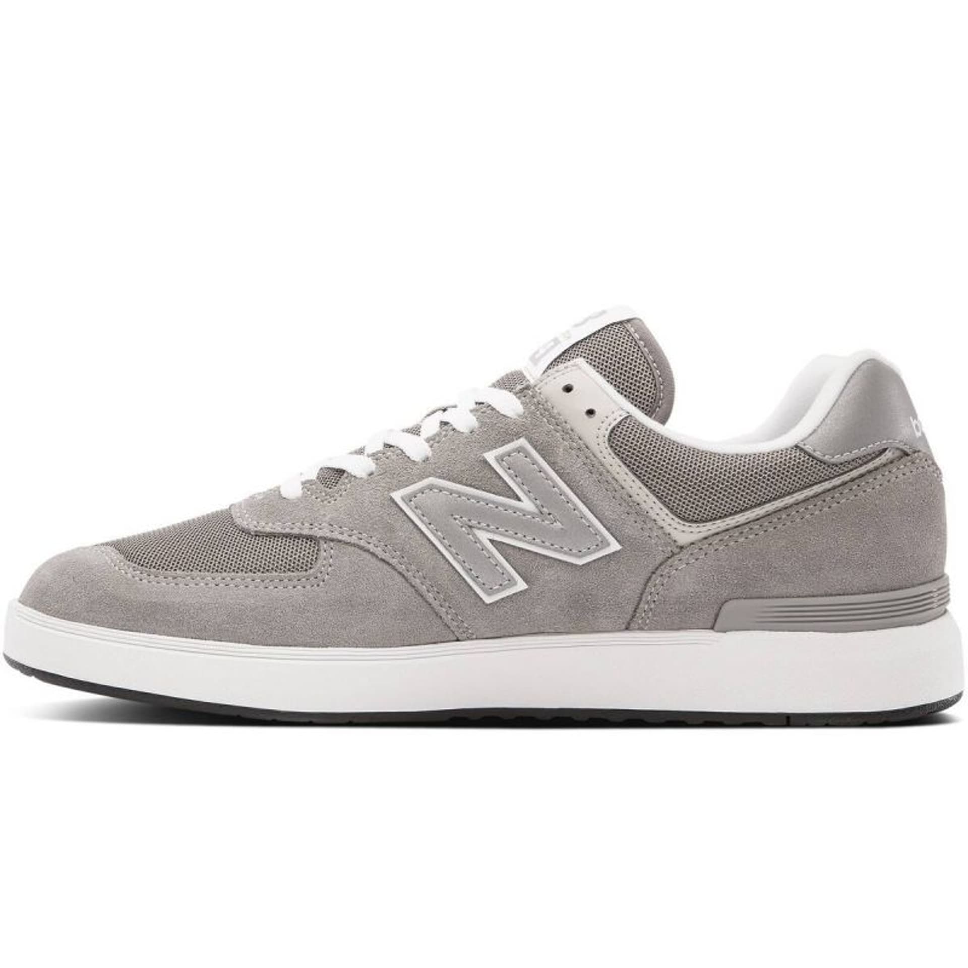 

Buty New Balance M AM574 (kolor Szary/Srebrny, rozmiar 47.5)