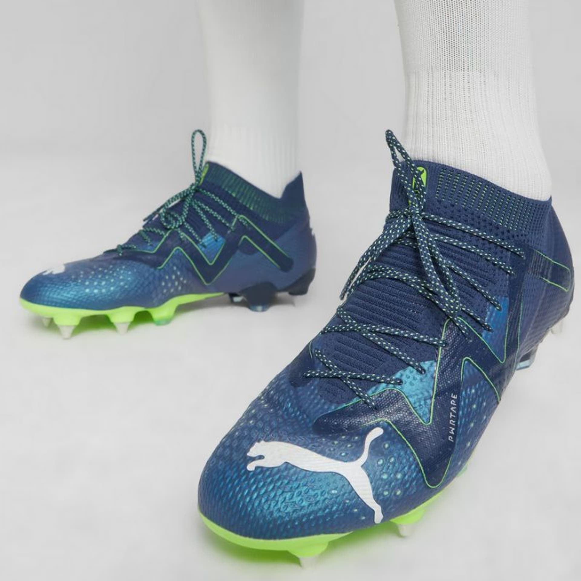 

Buty Puma FUTURE Ultimate MXSG 107351 (kolor Granatowy, rozmiar 44)