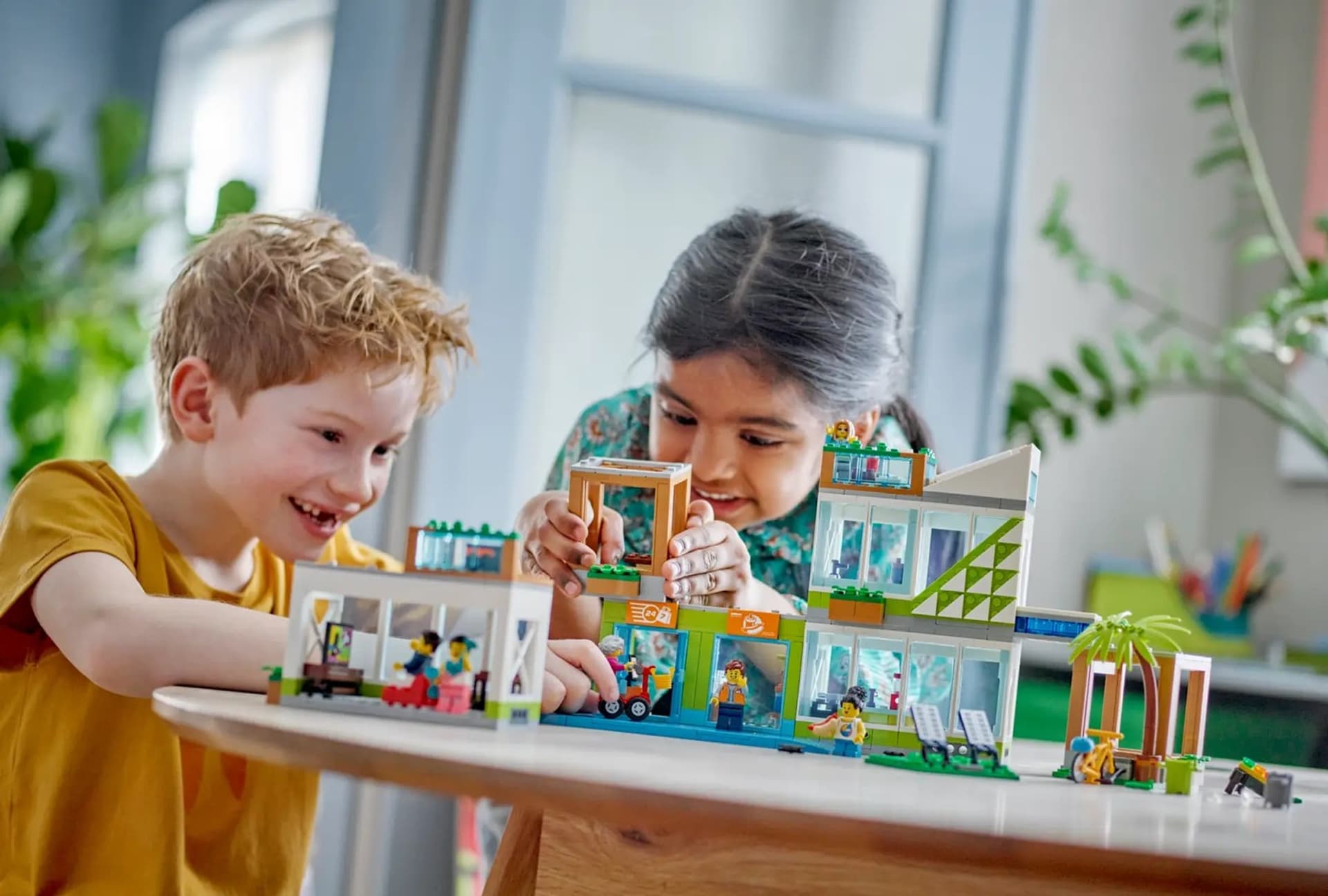

LEGO City 60365 Apartamentowiec