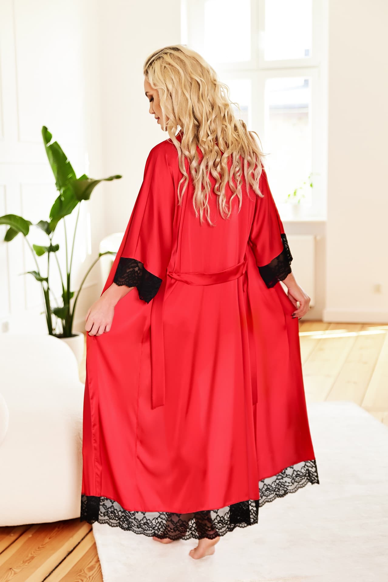 

PODOMKA SUMATRA satyna czerwony (kolor czerwony, rozmiar 2xl)
