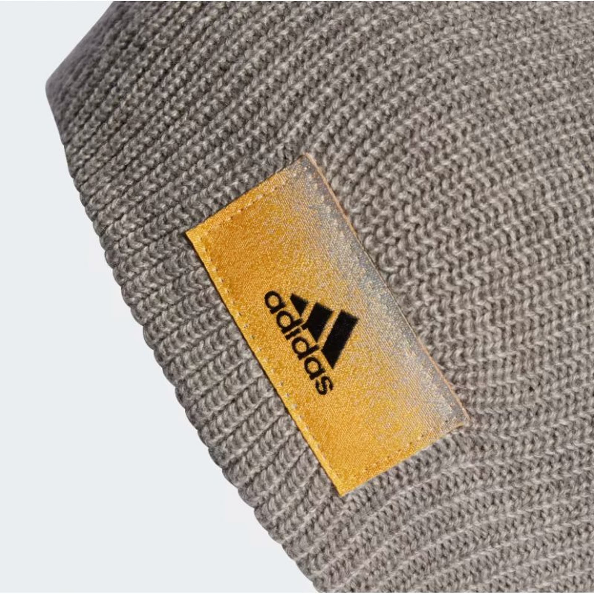 

Czapka adidas ESS Beanie (kolor Szary/Srebrny)