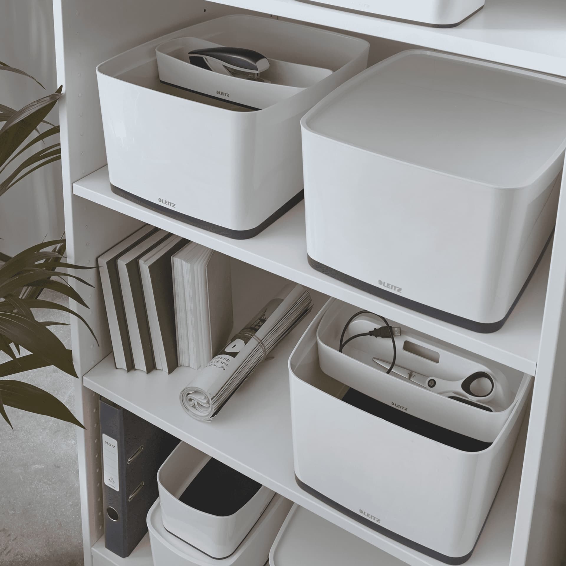 

MyBox duży z pokrywką, biało-czarny LEITZ 52161095