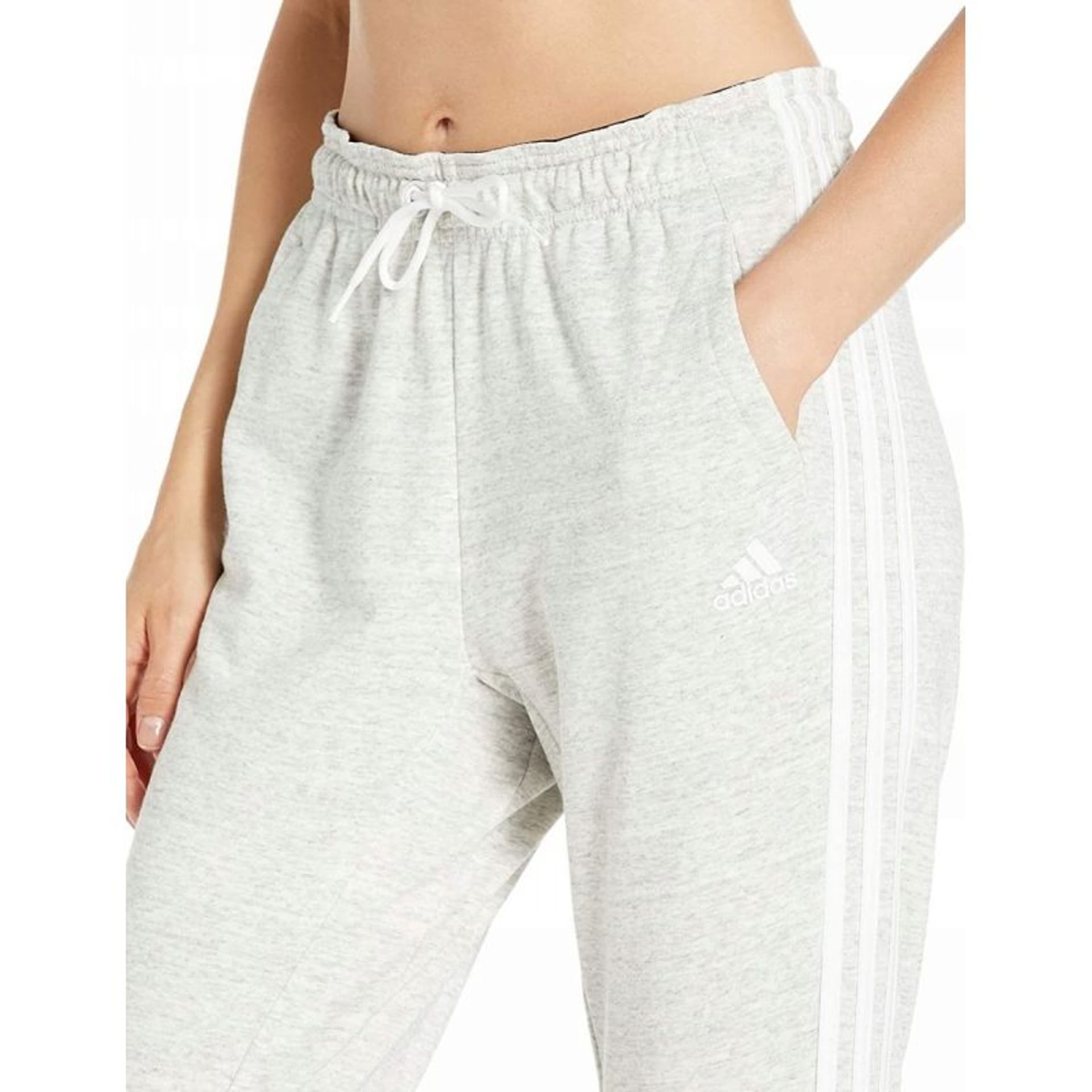 

Spodnie adidas W Mh Hth Pant W (kolor Brązowy, rozmiar L)