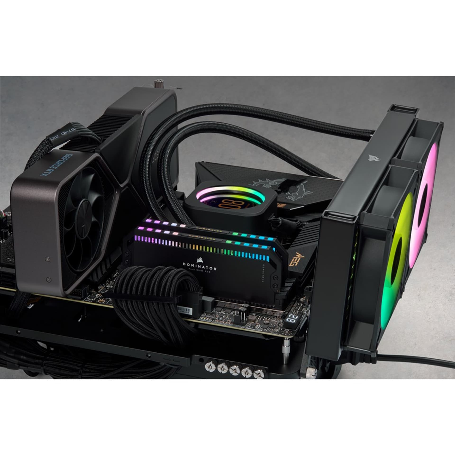 

Pamięć DDR5 Corsair DOMINATOR PLATINUM RGB 64GB (2x32GB) 6400MT/s CL32 Black, 2x32gb) 6400mt/s cl32 blac