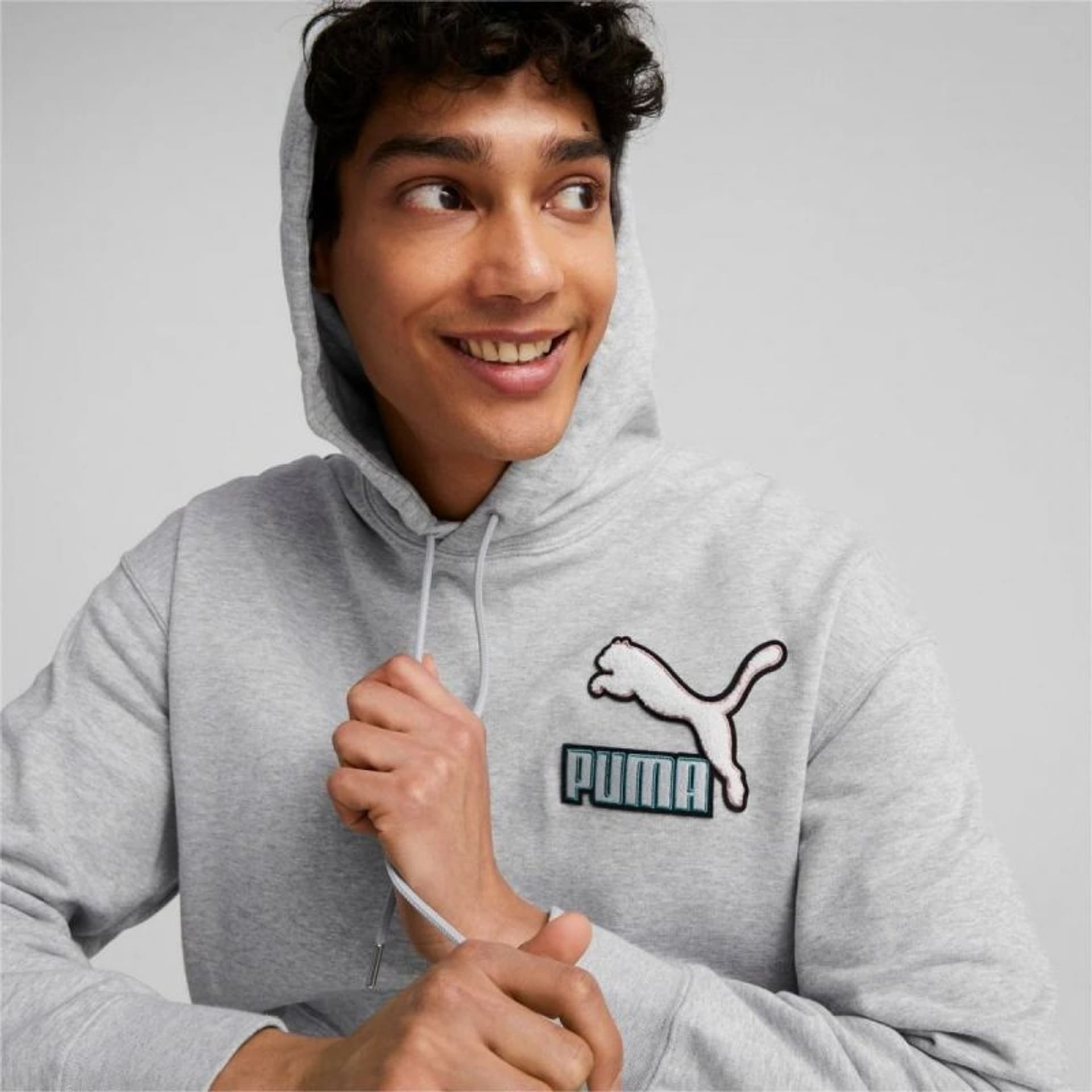 

Bluza Puma Fandom Hoodie TR M 536114 (kolor Szary/Srebrny, rozmiar XL)