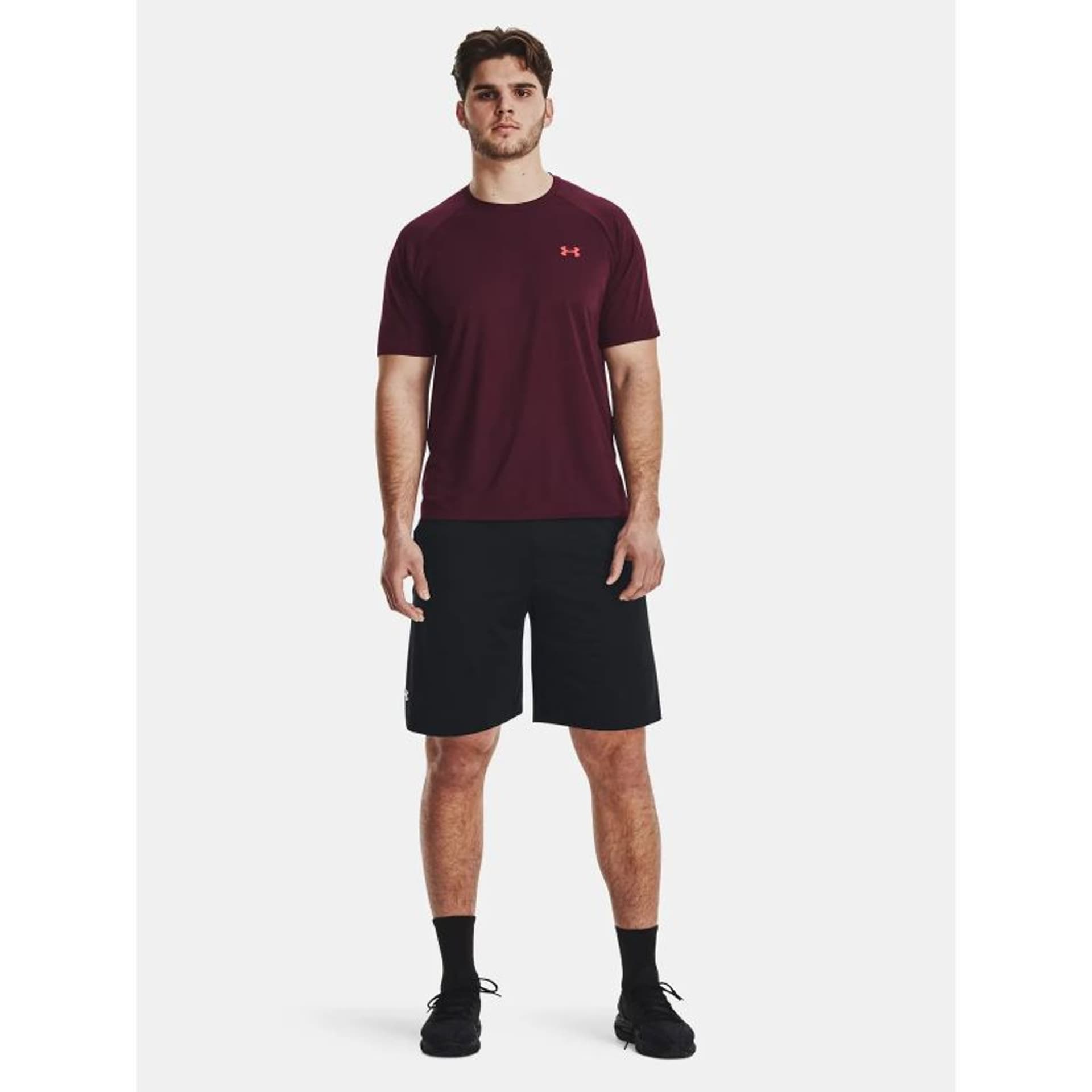 

Koszulka Under Armour Tech Novelty M 1345317 (kolor Czerwony)