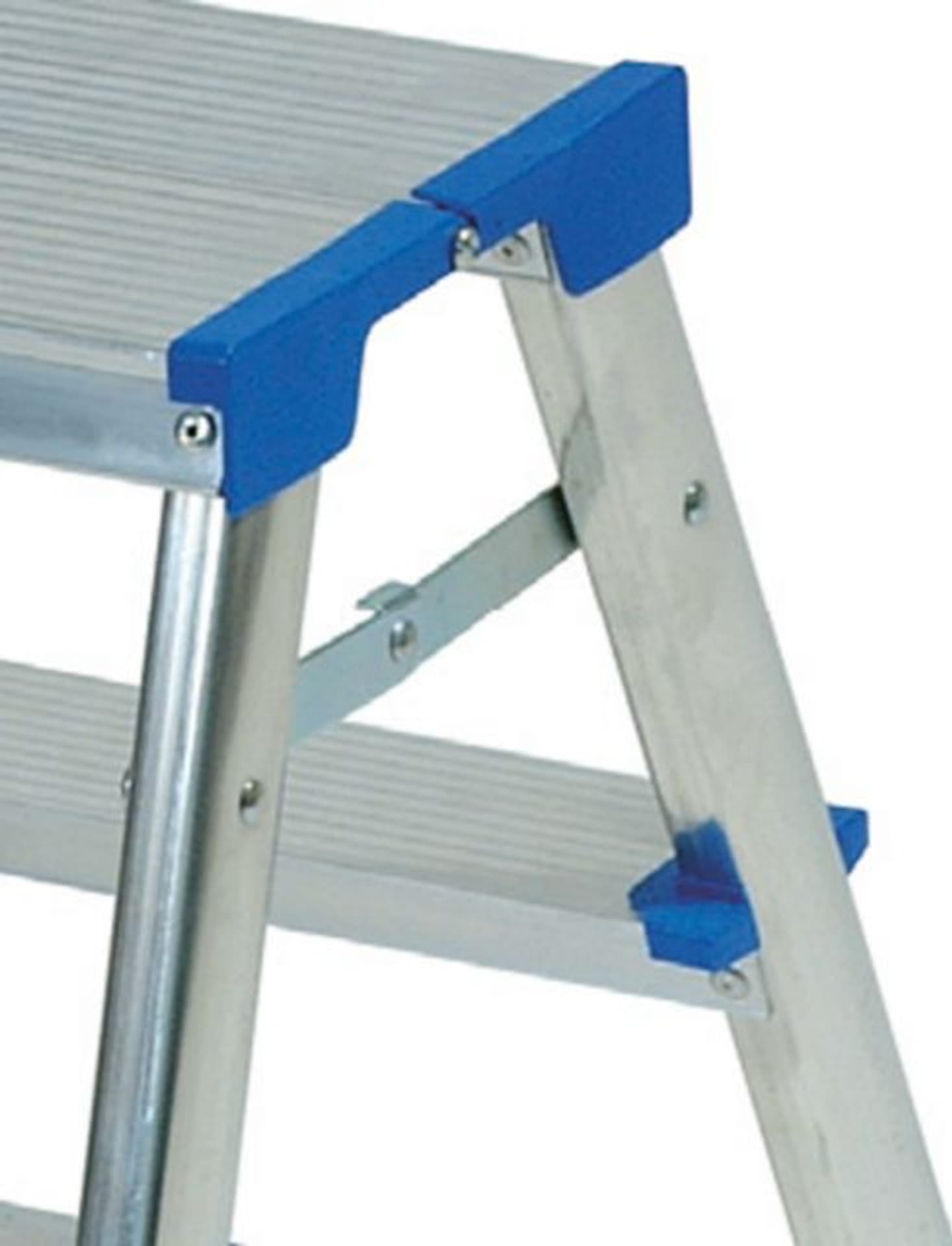 

DRABINA, STOŁEK ROZKŁADANY 68CM 2 STOPNIE + PODEST