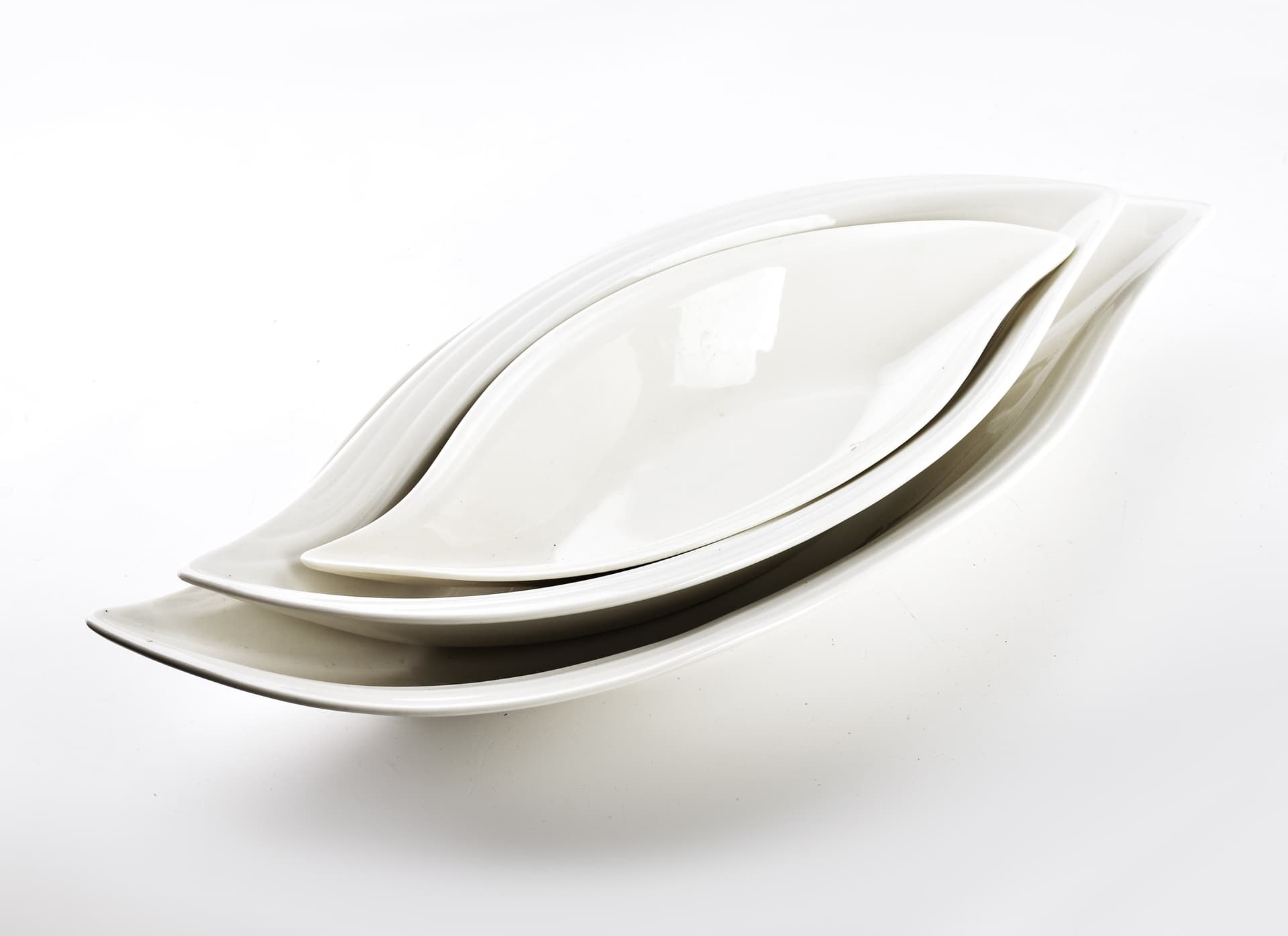 

BASIC Miska łezka 41x20xh6cm