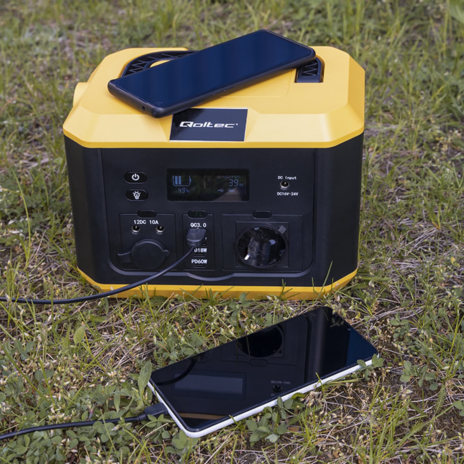 

Qoltec Przenośna stacja zasilania Monolith| 350W | 300Wh | USB | LCD | Czysty sinus
