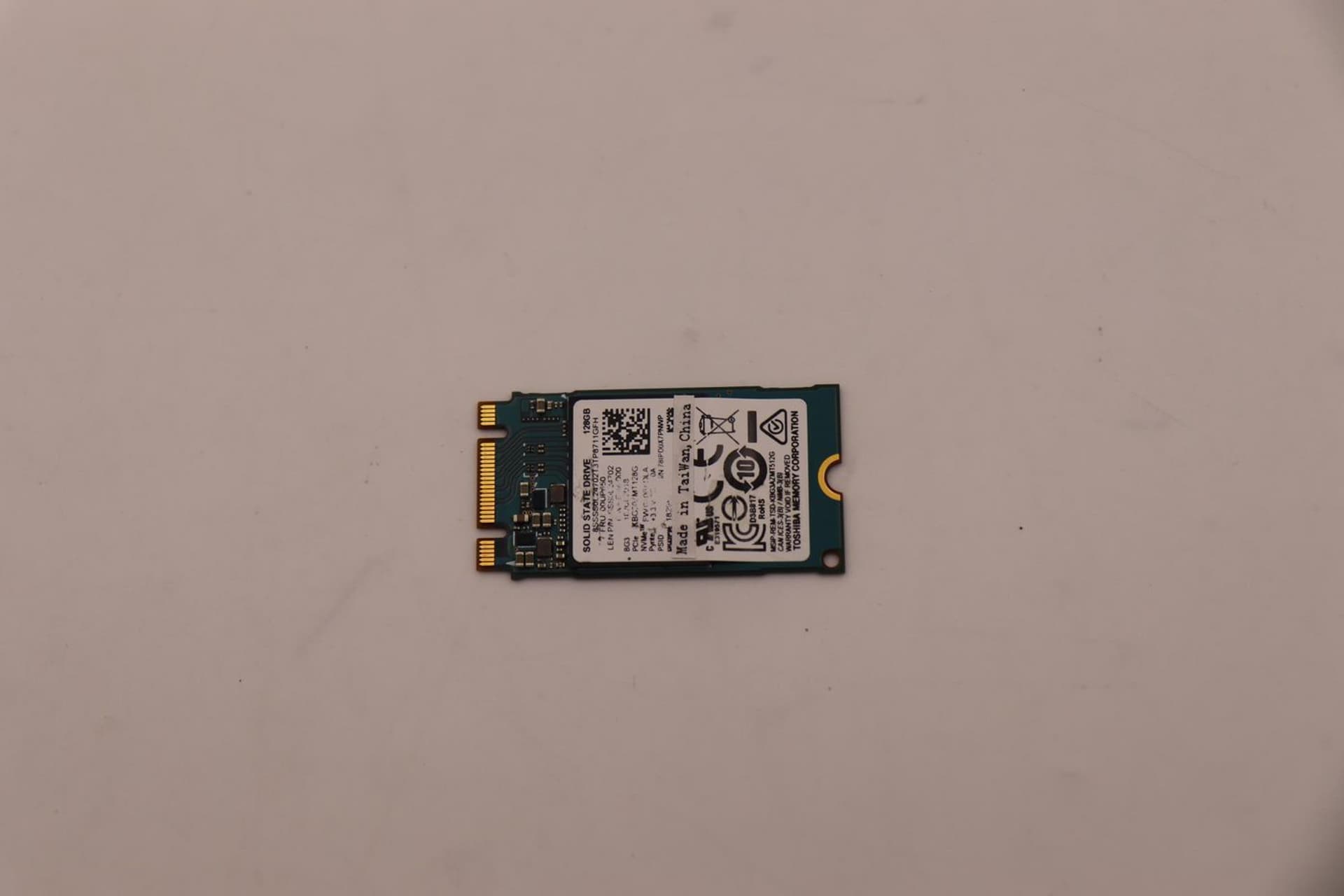 

Lenovo 128GM.22242PCIe 3x2TOS