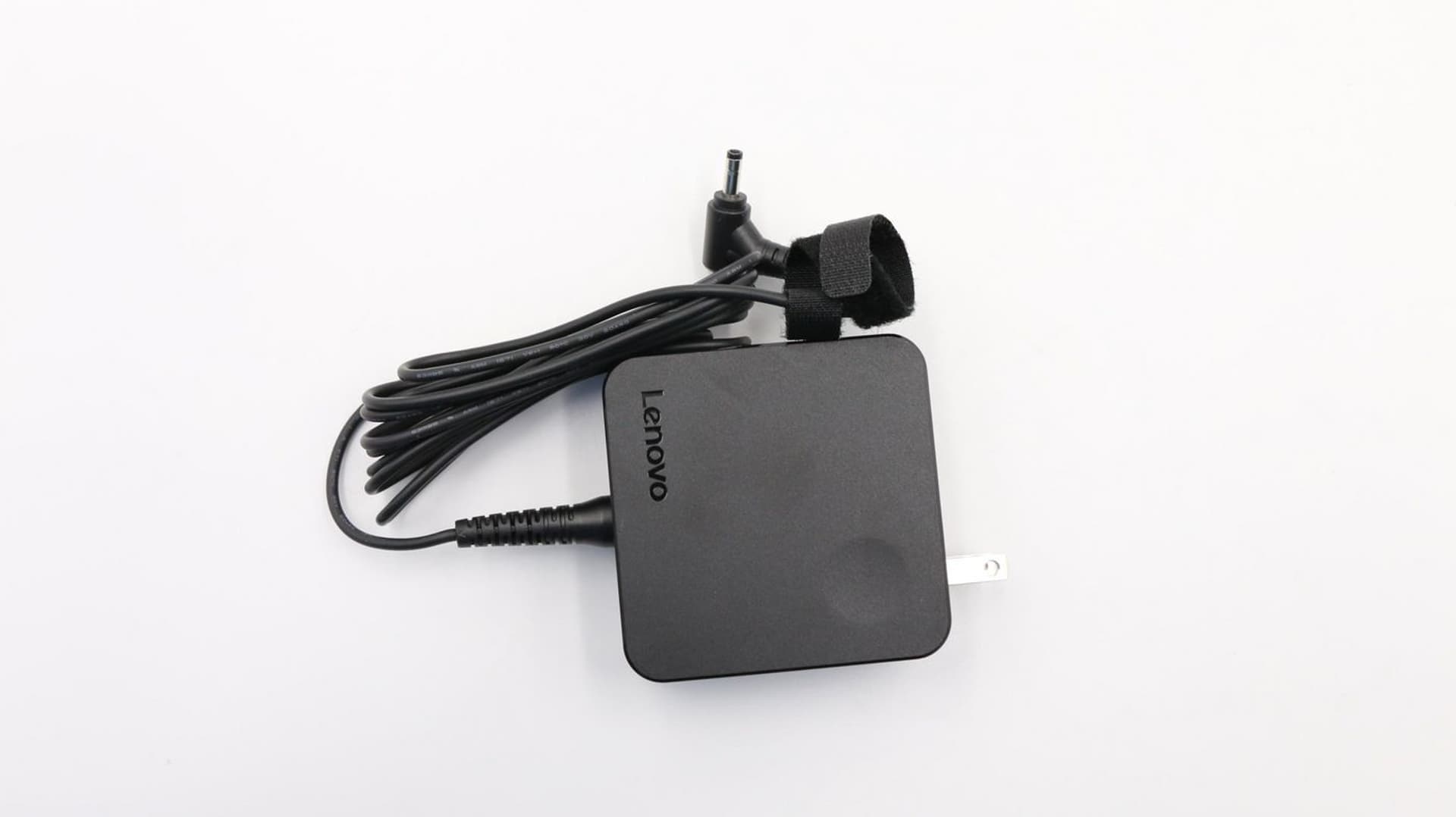 

Lenovo AC ADAPTER ADLX65CCGU2A 20V3 2