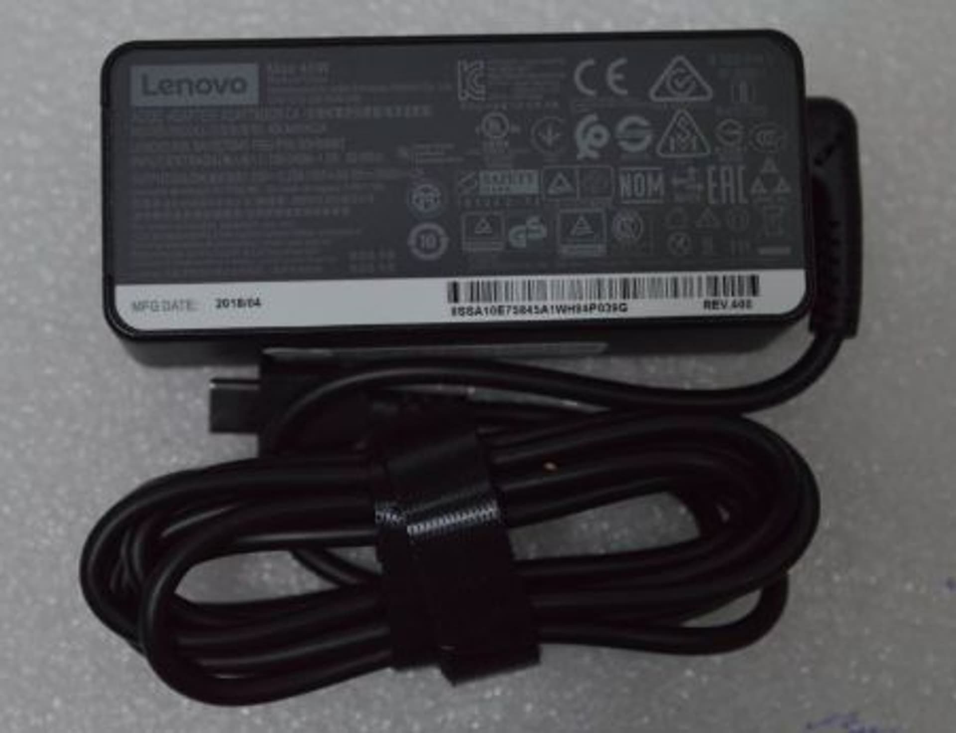 

Lenovo AC Adapter (45W 20/15/9/5V 3P)
