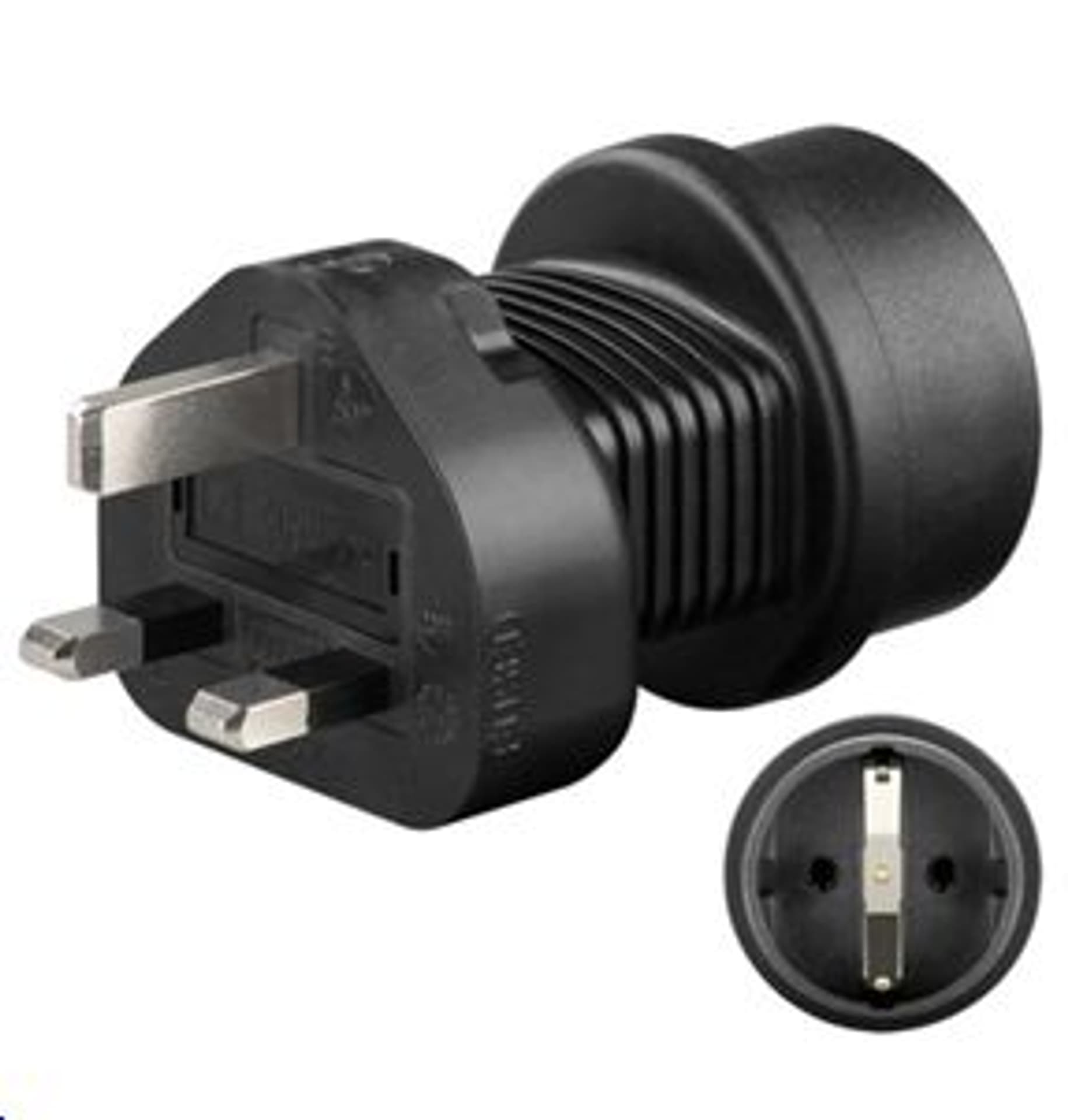 

MicroConnect Universal adapter Schuko to UK