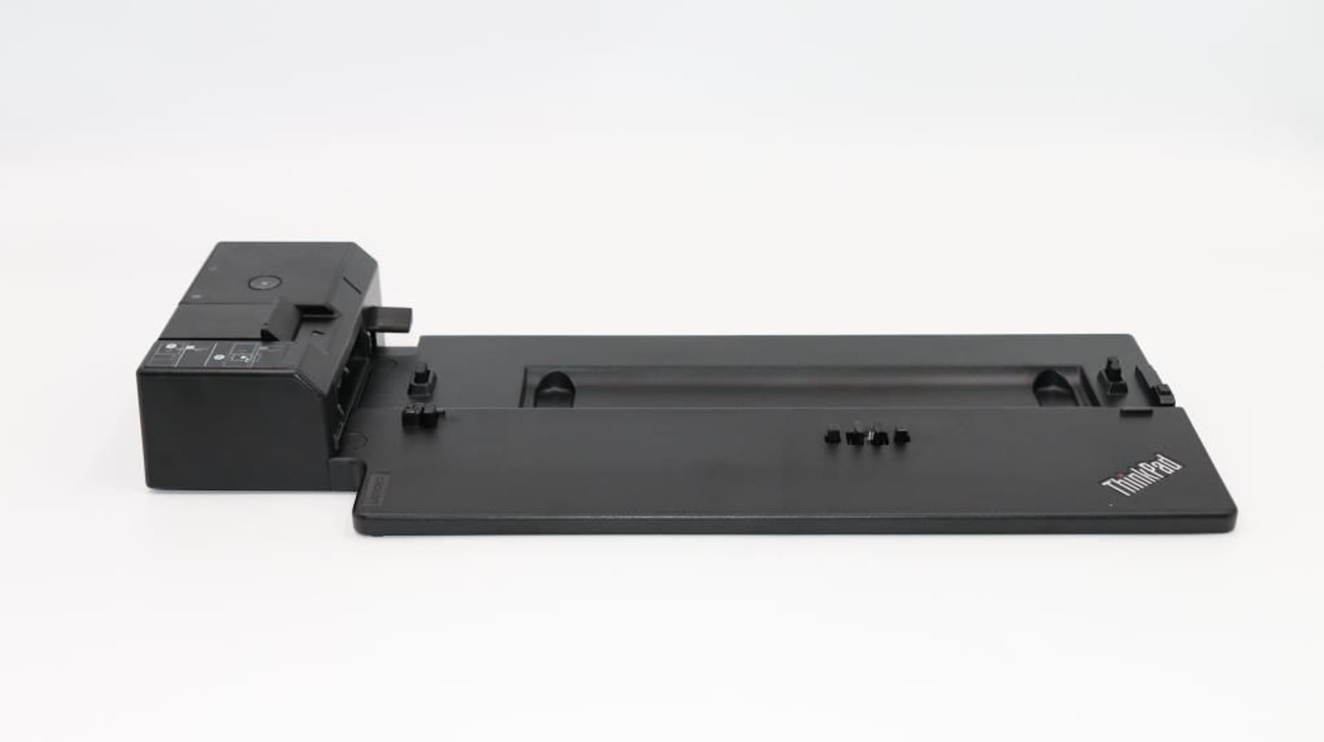 

Lenovo ThinkPad Pro Dock - 135W