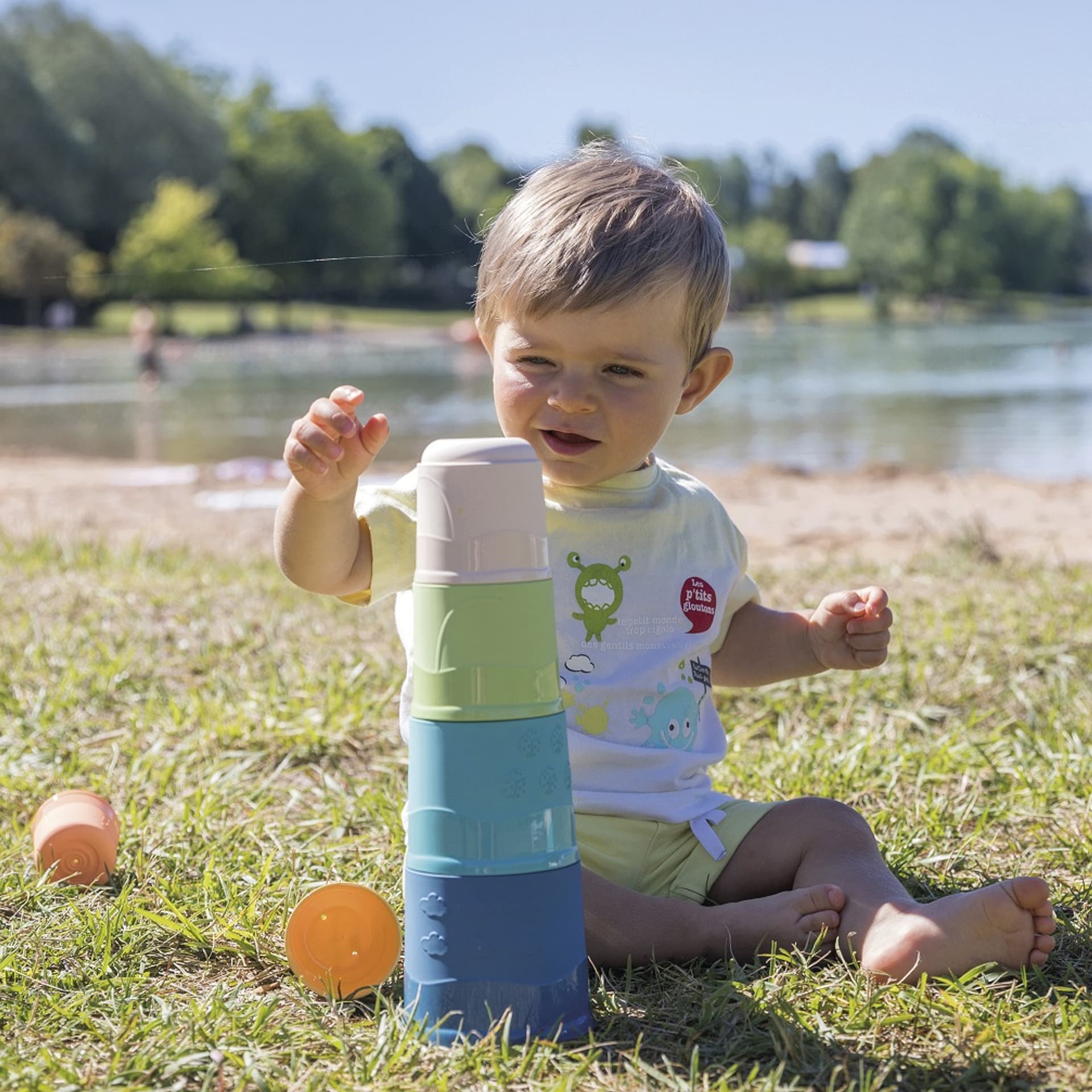 

SMOBY Little Green Magiczna Wieża Bioplastik 6el.