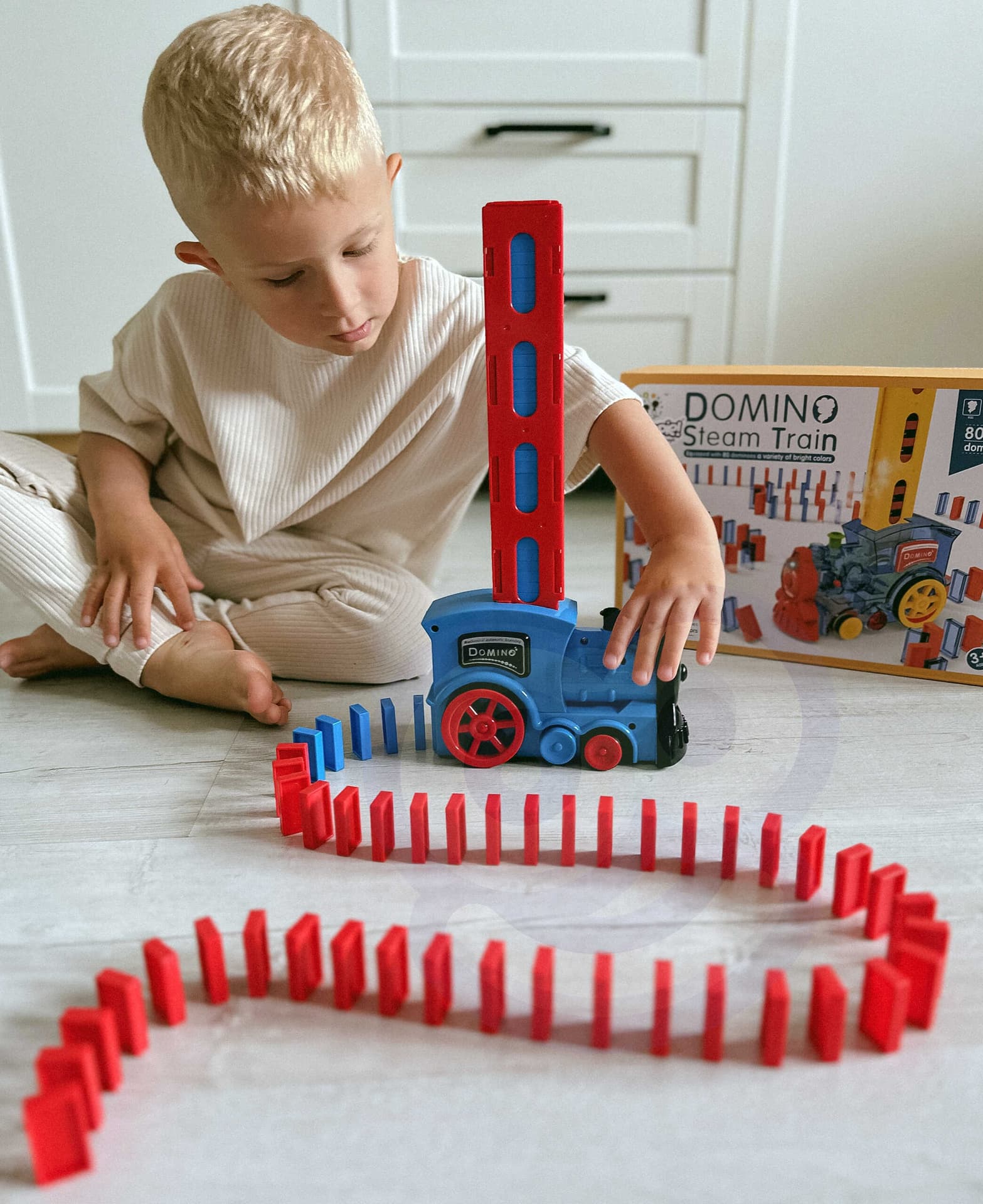 

WOOPIE Elektryczna Ciuchcia Lokomotywa do Klocków Domino z Parą 80 el.